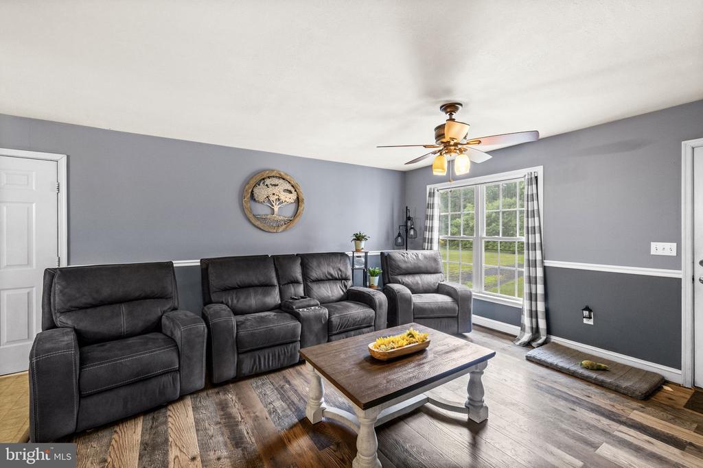 31185 PRICE RD, LOCUST GROVE, Virginia 22508, 3 Bedrooms Bedrooms, ,2 BathroomsBathrooms,Residential,31185 PRICE RD,VAOR2014584 MLS # VAOR2014584 31185 PRICE RD, LOCUST GROVE, Virginia 22508, 3 Bedrooms Bedrooms, ,2 BathroomsBathrooms,Residential,31185 PRICE RD,VAOR2014584 MLS # VAOR2014584