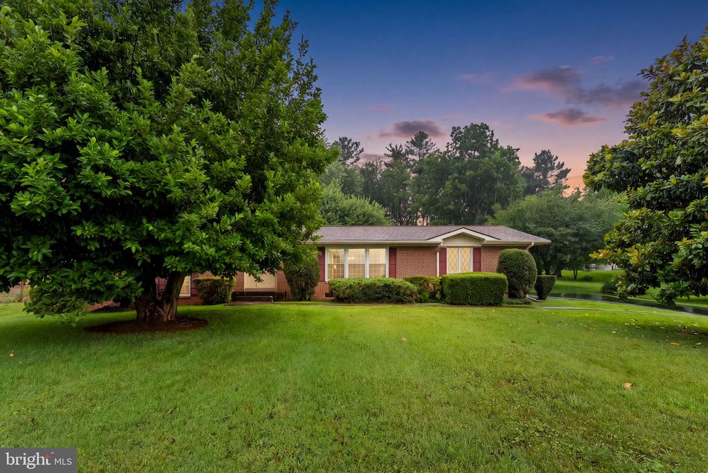 19100 COLONIAL DR, CULPEPER, Virginia 22701, 5 Bedrooms Bedrooms, ,2 BathroomsBathrooms,Residential,19100 COLONIAL DR,VACU2014402 MLS # VACU2014402 19100 COLONIAL DR, CULPEPER, Virginia 22701, 5 Bedrooms Bedrooms, ,2 BathroomsBathrooms,Residential,19100 COLONIAL DR,VACU2014402 MLS # VACU2014402