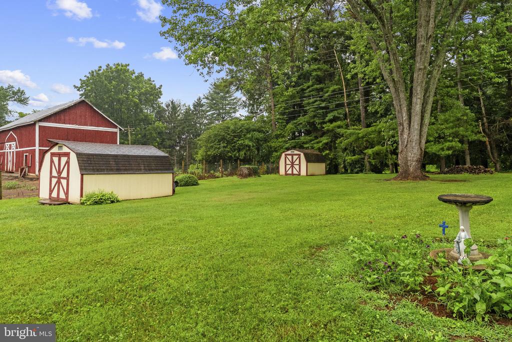 19100 COLONIAL DR, CULPEPER, Virginia 22701, 5 Bedrooms Bedrooms, ,2 BathroomsBathrooms,Residential,19100 COLONIAL DR,VACU2014402 MLS # VACU2014402 19100 COLONIAL DR, CULPEPER, Virginia 22701, 5 Bedrooms Bedrooms, ,2 BathroomsBathrooms,Residential,19100 COLONIAL DR,VACU2014402 MLS # VACU2014402