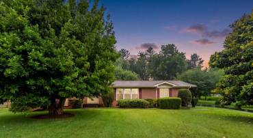 19100 COLONIAL DR, CULPEPER, Virginia 22701, 5 Bedrooms Bedrooms, ,2 BathroomsBathrooms,Residential,19100 COLONIAL DR,VACU2014402 MLS # VACU2014402