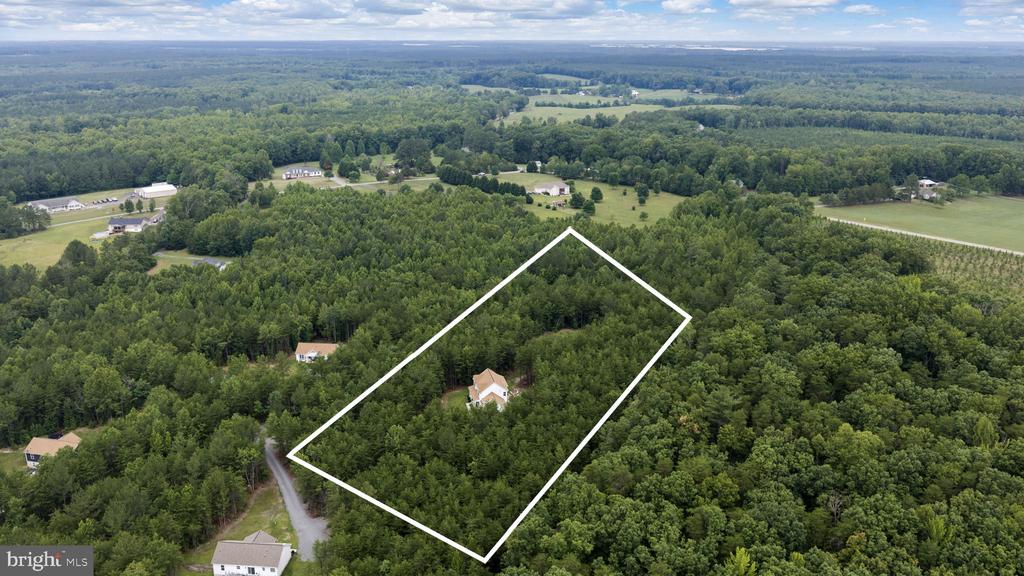12001 BEST WAY, SPOTSYLVANIA, Virginia 22551, 5 Bedrooms Bedrooms, ,3 BathroomsBathrooms,Residential,12001 BEST WAY,VASP2043138 MLS # VASP2043138