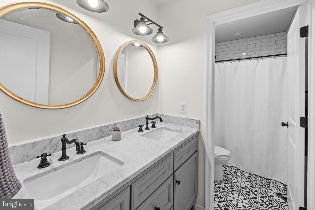 12001 BEST WAY, SPOTSYLVANIA, Virginia 22551, 5 Bedrooms Bedrooms, ,3 BathroomsBathrooms,Residential,12001 BEST WAY,VASP2043138 MLS # VASP2043138