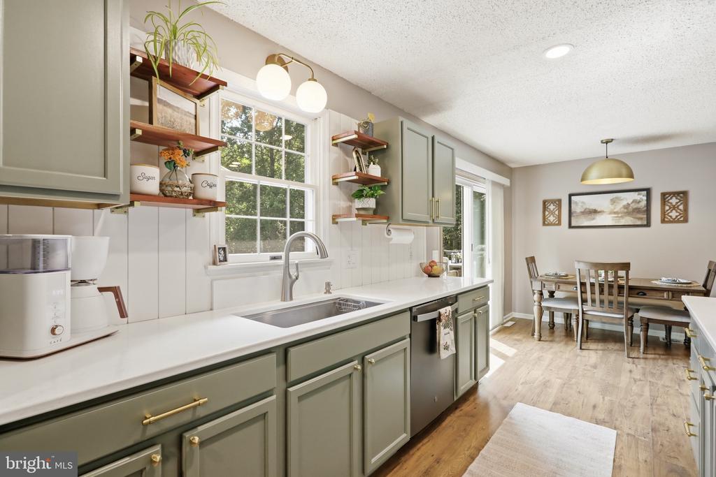78 LIZZIE MILLS RD, CASTLETON, Virginia 22716, 3 Bedrooms Bedrooms, ,3 BathroomsBathrooms,Residential,78 LIZZIE MILLS RD,VARP2002758 MLS # VARP2002758