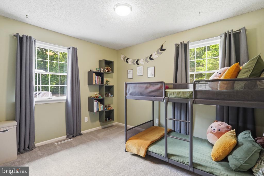 78 LIZZIE MILLS RD, CASTLETON, Virginia 22716, 3 Bedrooms Bedrooms, ,3 BathroomsBathrooms,Residential,78 LIZZIE MILLS RD,VARP2002758 MLS # VARP2002758