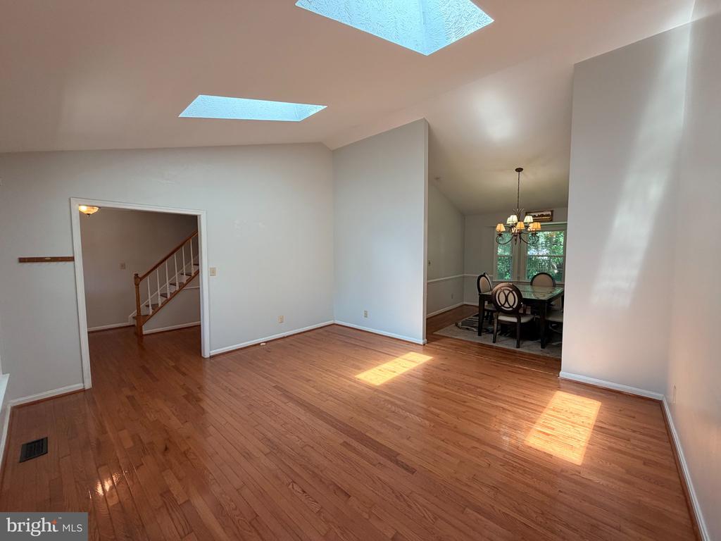 11926 WOODLAND VIEW DR, FREDERICKSBURG, Virginia 22407, 4 Bedrooms Bedrooms, ,2 BathroomsBathrooms,Residential,11926 WOODLAND VIEW DR,VASP2043744 MLS # VASP2043744 11926 WOODLAND VIEW DR, FREDERICKSBURG, Virginia 22407, 4 Bedrooms Bedrooms, ,2 BathroomsBathrooms,Residential,11926 WOODLAND VIEW DR,VASP2043744 MLS # VASP2043744
