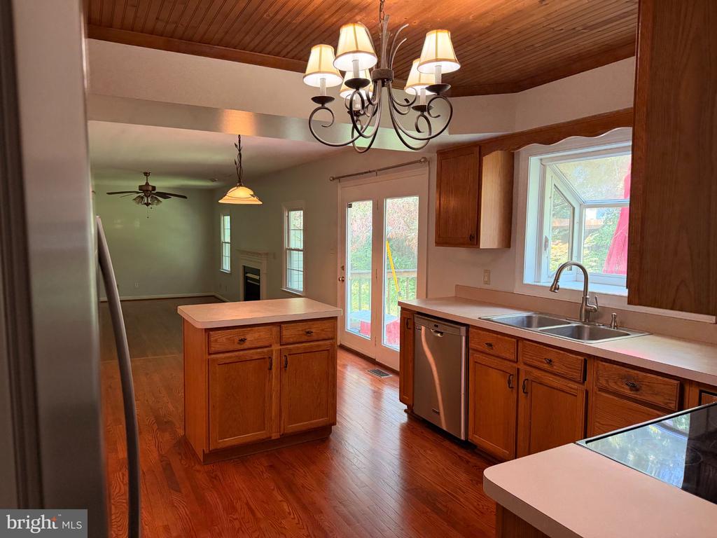 11926 WOODLAND VIEW DR, FREDERICKSBURG, Virginia 22407, 4 Bedrooms Bedrooms, ,2 BathroomsBathrooms,Residential,11926 WOODLAND VIEW DR,VASP2043744 MLS # VASP2043744 11926 WOODLAND VIEW DR, FREDERICKSBURG, Virginia 22407, 4 Bedrooms Bedrooms, ,2 BathroomsBathrooms,Residential,11926 WOODLAND VIEW DR,VASP2043744 MLS # VASP2043744