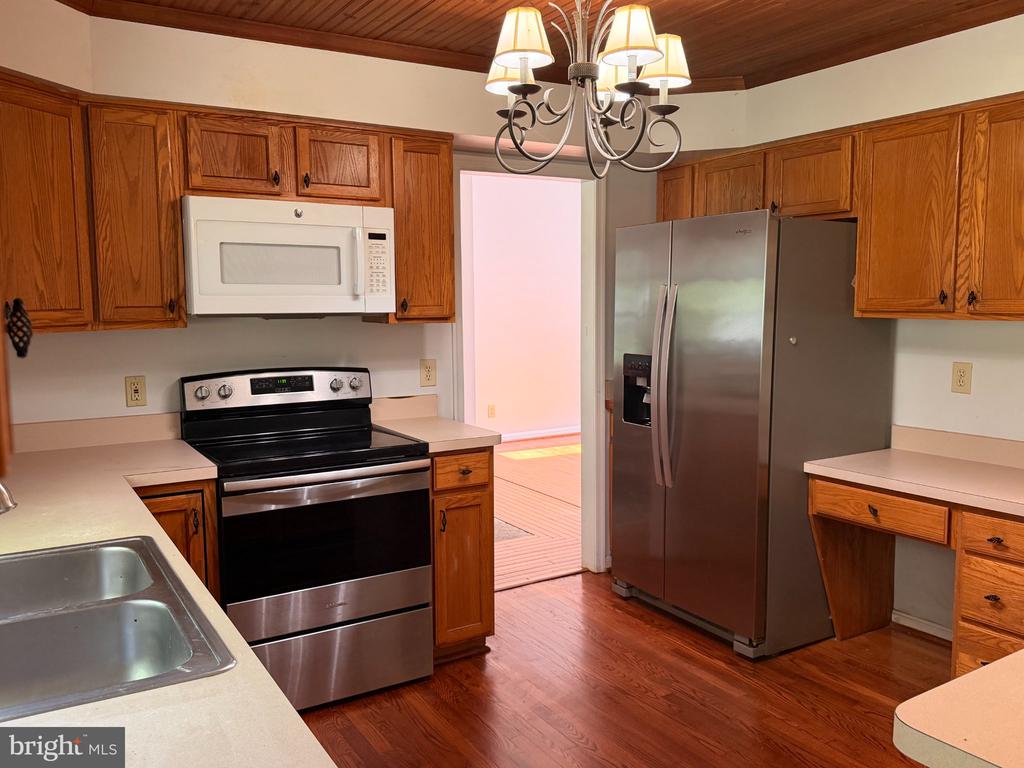 11926 WOODLAND VIEW DR, FREDERICKSBURG, Virginia 22407, 4 Bedrooms Bedrooms, ,2 BathroomsBathrooms,Residential,11926 WOODLAND VIEW DR,VASP2043744 MLS # VASP2043744 11926 WOODLAND VIEW DR, FREDERICKSBURG, Virginia 22407, 4 Bedrooms Bedrooms, ,2 BathroomsBathrooms,Residential,11926 WOODLAND VIEW DR,VASP2043744 MLS # VASP2043744