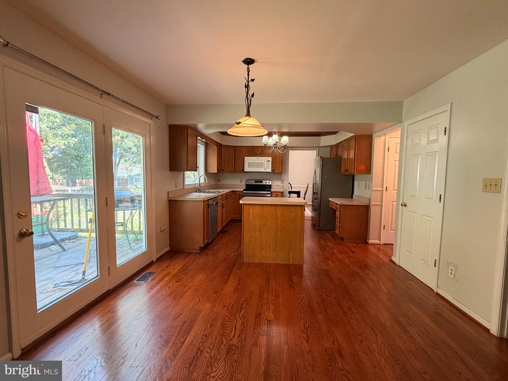11926 WOODLAND VIEW DR, FREDERICKSBURG, Virginia 22407, 4 Bedrooms Bedrooms, ,2 BathroomsBathrooms,Residential,11926 WOODLAND VIEW DR,VASP2043744 MLS # VASP2043744 11926 WOODLAND VIEW DR, FREDERICKSBURG, Virginia 22407, 4 Bedrooms Bedrooms, ,2 BathroomsBathrooms,Residential,11926 WOODLAND VIEW DR,VASP2043744 MLS # VASP2043744