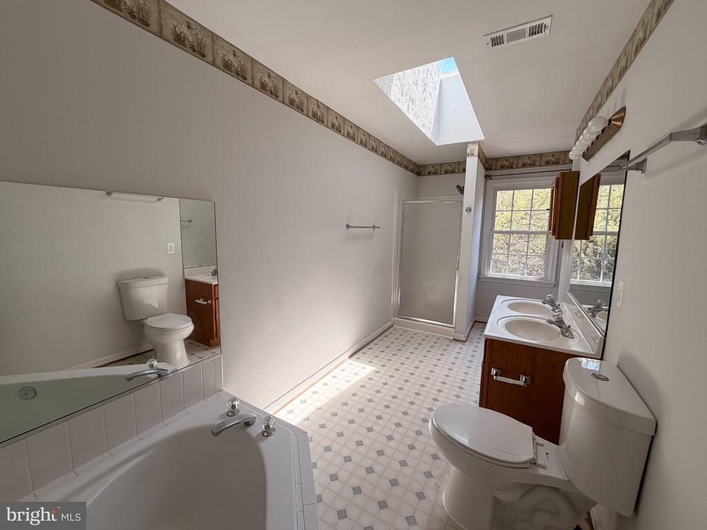 11926 WOODLAND VIEW DR, FREDERICKSBURG, Virginia 22407, 4 Bedrooms Bedrooms, ,2 BathroomsBathrooms,Residential,11926 WOODLAND VIEW DR,VASP2043744 MLS # VASP2043744 11926 WOODLAND VIEW DR, FREDERICKSBURG, Virginia 22407, 4 Bedrooms Bedrooms, ,2 BathroomsBathrooms,Residential,11926 WOODLAND VIEW DR,VASP2043744 MLS # VASP2043744