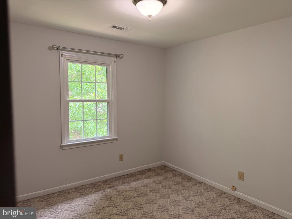 11926 WOODLAND VIEW DR, FREDERICKSBURG, Virginia 22407, 4 Bedrooms Bedrooms, ,2 BathroomsBathrooms,Residential,11926 WOODLAND VIEW DR,VASP2043744 MLS # VASP2043744 11926 WOODLAND VIEW DR, FREDERICKSBURG, Virginia 22407, 4 Bedrooms Bedrooms, ,2 BathroomsBathrooms,Residential,11926 WOODLAND VIEW DR,VASP2043744 MLS # VASP2043744