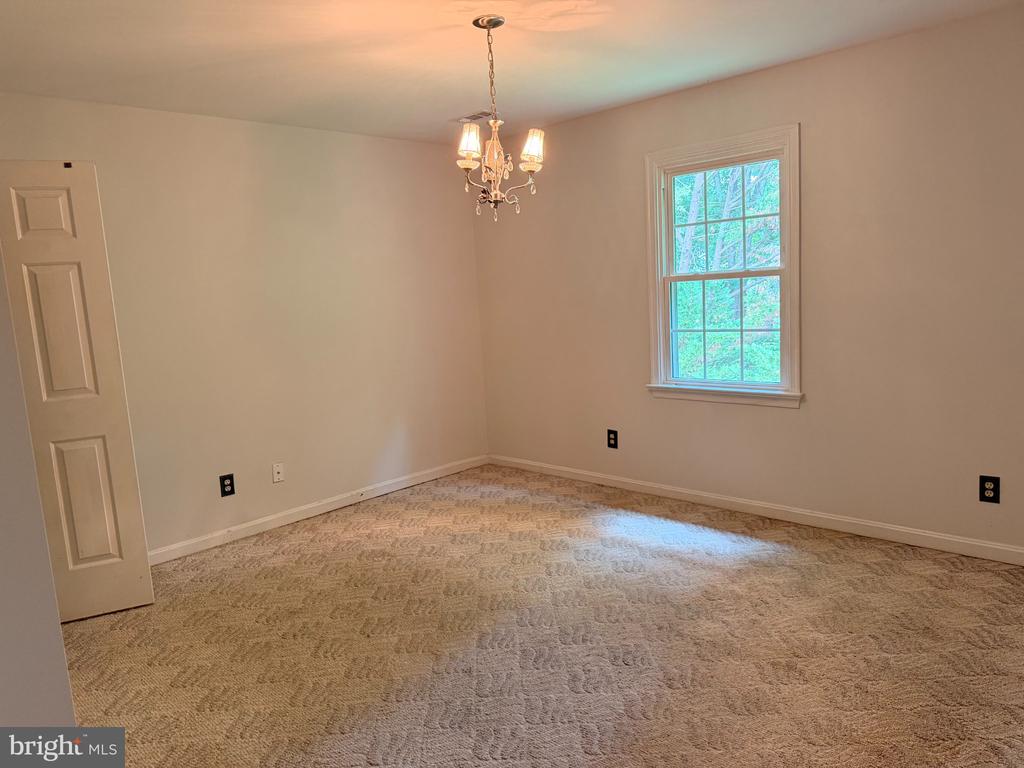 11926 WOODLAND VIEW DR, FREDERICKSBURG, Virginia 22407, 4 Bedrooms Bedrooms, ,2 BathroomsBathrooms,Residential,11926 WOODLAND VIEW DR,VASP2043744 MLS # VASP2043744 11926 WOODLAND VIEW DR, FREDERICKSBURG, Virginia 22407, 4 Bedrooms Bedrooms, ,2 BathroomsBathrooms,Residential,11926 WOODLAND VIEW DR,VASP2043744 MLS # VASP2043744