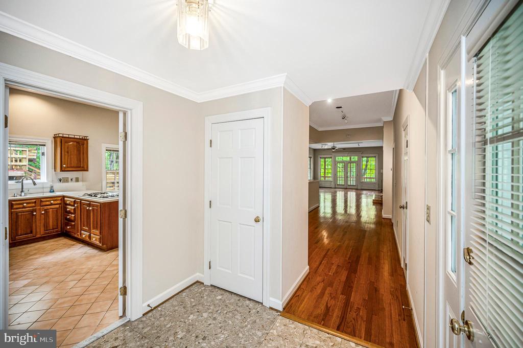 141 LARKSPUR LN, LOCUST GROVE, Virginia 22508, 3 Bedrooms Bedrooms, ,2 BathroomsBathrooms,Residential,141 LARKSPUR LN,VAOR2014676 MLS # VAOR2014676 141 LARKSPUR LN, LOCUST GROVE, Virginia 22508, 3 Bedrooms Bedrooms, ,2 BathroomsBathrooms,Residential,141 LARKSPUR LN,VAOR2014676 MLS # VAOR2014676