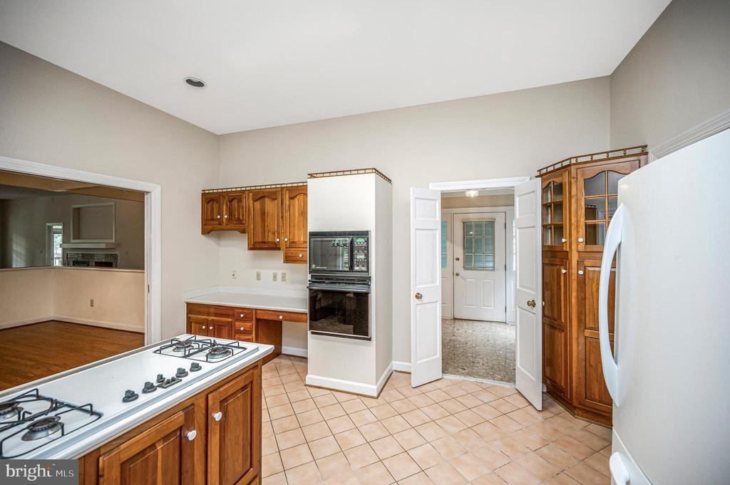 141 LARKSPUR LN, LOCUST GROVE, Virginia 22508, 3 Bedrooms Bedrooms, ,2 BathroomsBathrooms,Residential,141 LARKSPUR LN,VAOR2014676 MLS # VAOR2014676 141 LARKSPUR LN, LOCUST GROVE, Virginia 22508, 3 Bedrooms Bedrooms, ,2 BathroomsBathrooms,Residential,141 LARKSPUR LN,VAOR2014676 MLS # VAOR2014676