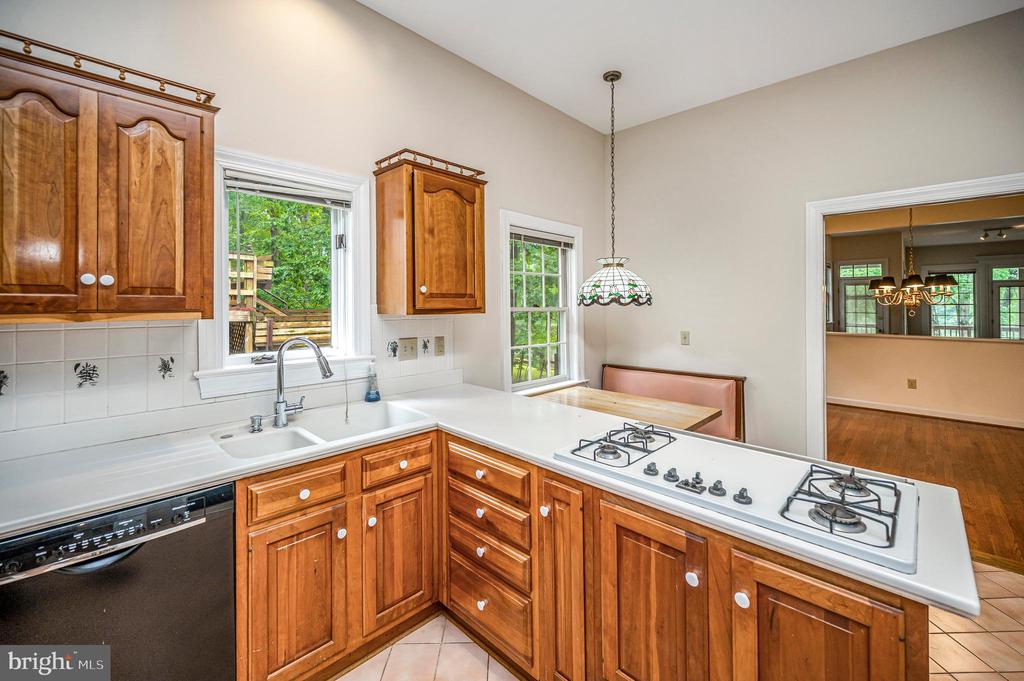 141 LARKSPUR LN, LOCUST GROVE, Virginia 22508, 3 Bedrooms Bedrooms, ,2 BathroomsBathrooms,Residential,141 LARKSPUR LN,VAOR2014676 MLS # VAOR2014676 141 LARKSPUR LN, LOCUST GROVE, Virginia 22508, 3 Bedrooms Bedrooms, ,2 BathroomsBathrooms,Residential,141 LARKSPUR LN,VAOR2014676 MLS # VAOR2014676