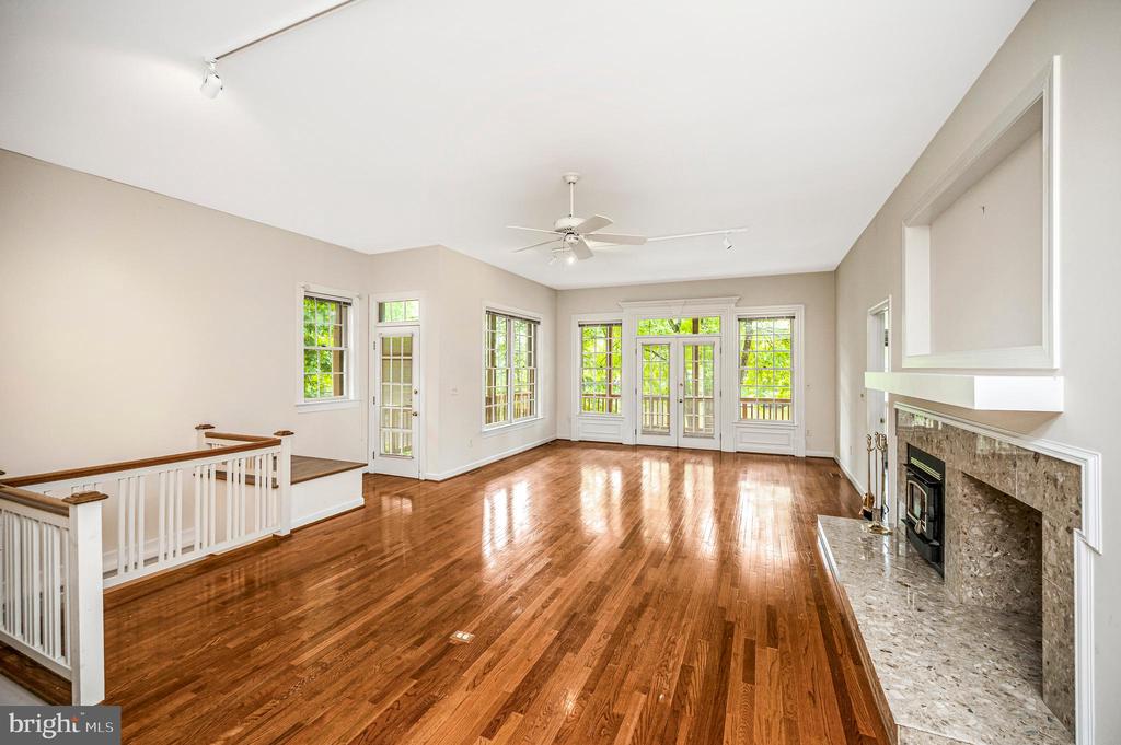 141 LARKSPUR LN, LOCUST GROVE, Virginia 22508, 3 Bedrooms Bedrooms, ,2 BathroomsBathrooms,Residential,141 LARKSPUR LN,VAOR2014676 MLS # VAOR2014676 141 LARKSPUR LN, LOCUST GROVE, Virginia 22508, 3 Bedrooms Bedrooms, ,2 BathroomsBathrooms,Residential,141 LARKSPUR LN,VAOR2014676 MLS # VAOR2014676