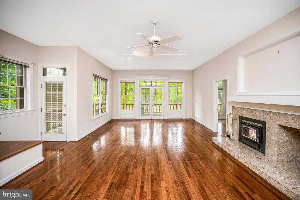141 LARKSPUR LN, LOCUST GROVE, Virginia 22508, 3 Bedrooms Bedrooms, ,2 BathroomsBathrooms,Residential,141 LARKSPUR LN,VAOR2014676 MLS # VAOR2014676 141 LARKSPUR LN, LOCUST GROVE, Virginia 22508, 3 Bedrooms Bedrooms, ,2 BathroomsBathrooms,Residential,141 LARKSPUR LN,VAOR2014676 MLS # VAOR2014676
