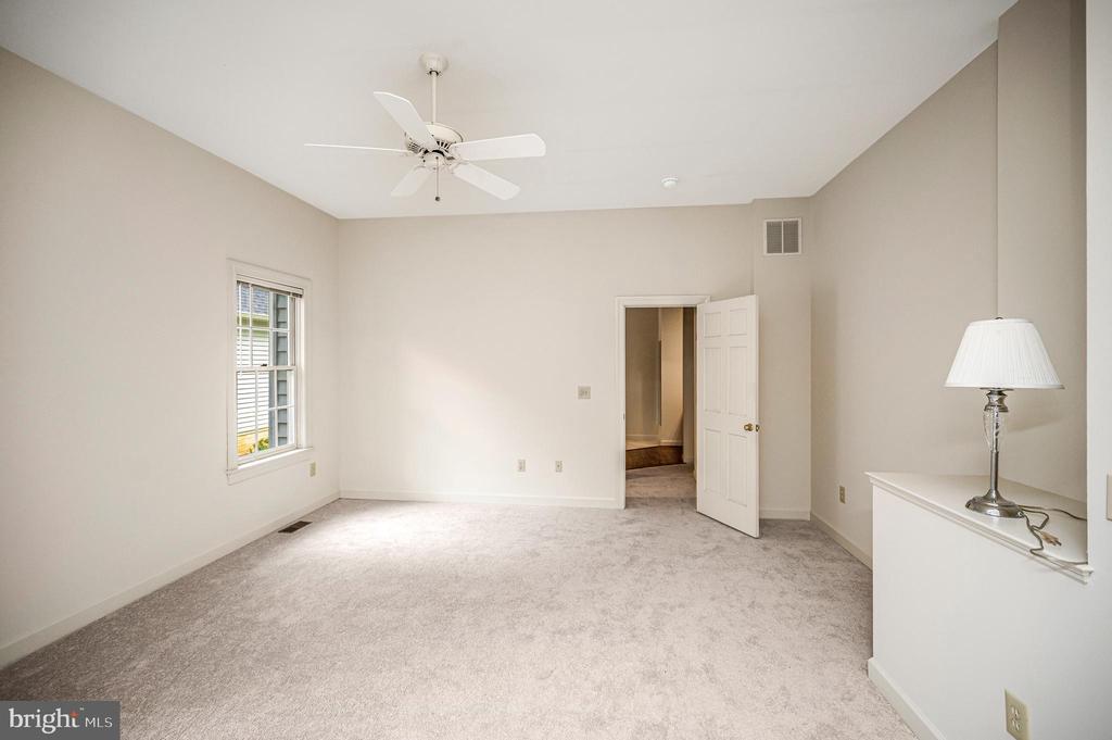 141 LARKSPUR LN, LOCUST GROVE, Virginia 22508, 3 Bedrooms Bedrooms, ,2 BathroomsBathrooms,Residential,141 LARKSPUR LN,VAOR2014676 MLS # VAOR2014676 141 LARKSPUR LN, LOCUST GROVE, Virginia 22508, 3 Bedrooms Bedrooms, ,2 BathroomsBathrooms,Residential,141 LARKSPUR LN,VAOR2014676 MLS # VAOR2014676
