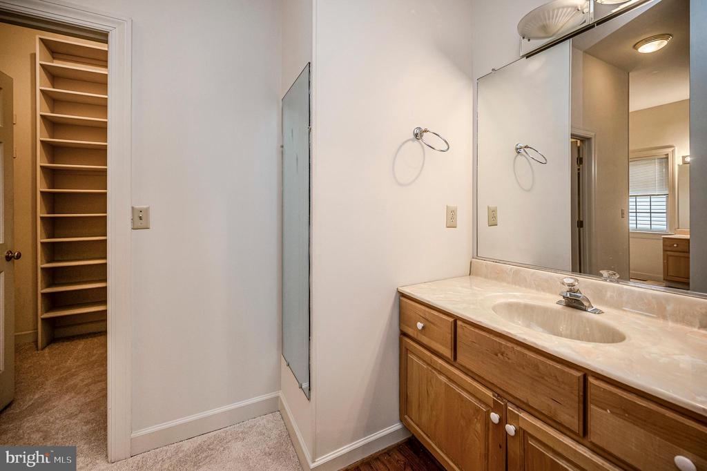 141 LARKSPUR LN, LOCUST GROVE, Virginia 22508, 3 Bedrooms Bedrooms, ,2 BathroomsBathrooms,Residential,141 LARKSPUR LN,VAOR2014676 MLS # VAOR2014676 141 LARKSPUR LN, LOCUST GROVE, Virginia 22508, 3 Bedrooms Bedrooms, ,2 BathroomsBathrooms,Residential,141 LARKSPUR LN,VAOR2014676 MLS # VAOR2014676