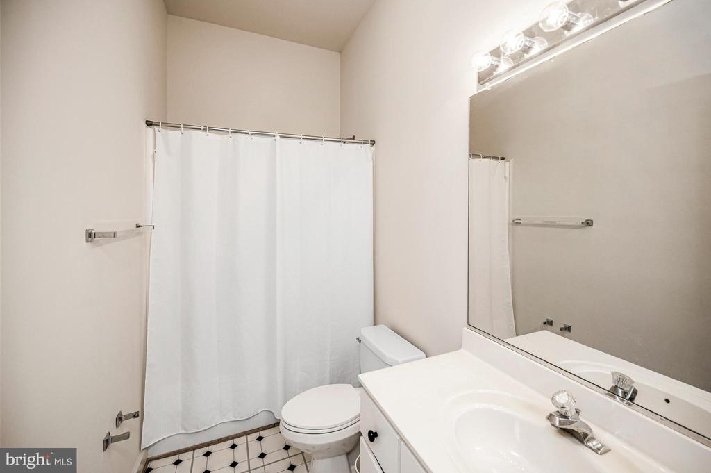 141 LARKSPUR LN, LOCUST GROVE, Virginia 22508, 3 Bedrooms Bedrooms, ,2 BathroomsBathrooms,Residential,141 LARKSPUR LN,VAOR2014676 MLS # VAOR2014676 141 LARKSPUR LN, LOCUST GROVE, Virginia 22508, 3 Bedrooms Bedrooms, ,2 BathroomsBathrooms,Residential,141 LARKSPUR LN,VAOR2014676 MLS # VAOR2014676