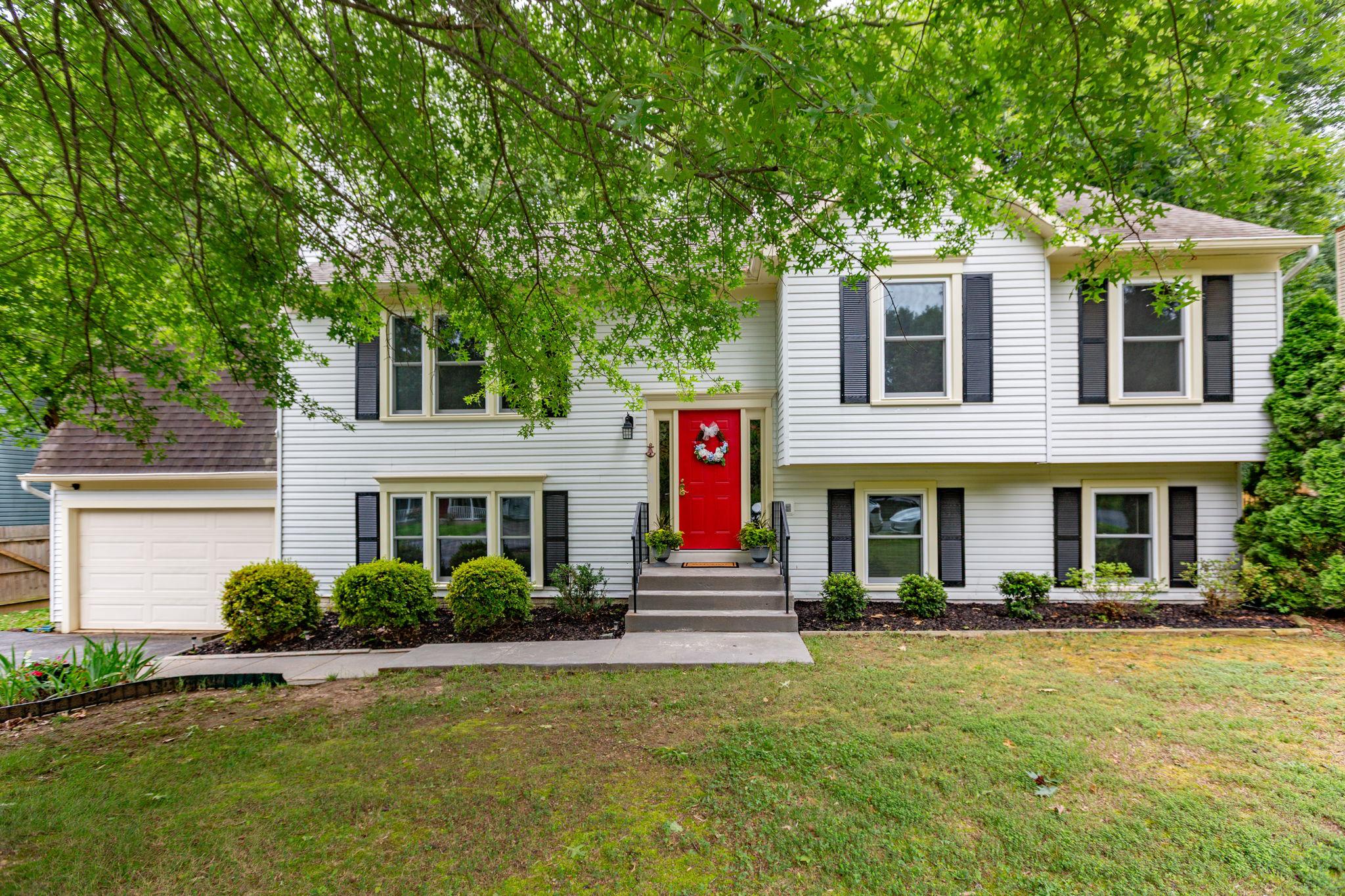 10015 WINDRIDGE DR, FREDERICKSBURG, Virginia 22407, 5 Bedrooms Bedrooms, ,3 BathroomsBathrooms,Residential,10015 WINDRIDGE DR,VASP2043318 MLS # VASP2043318 10015 WINDRIDGE DR, FREDERICKSBURG, Virginia 22407, 5 Bedrooms Bedrooms, ,3 BathroomsBathrooms,Residential,10015 WINDRIDGE DR,VASP2043318 MLS # VASP2043318