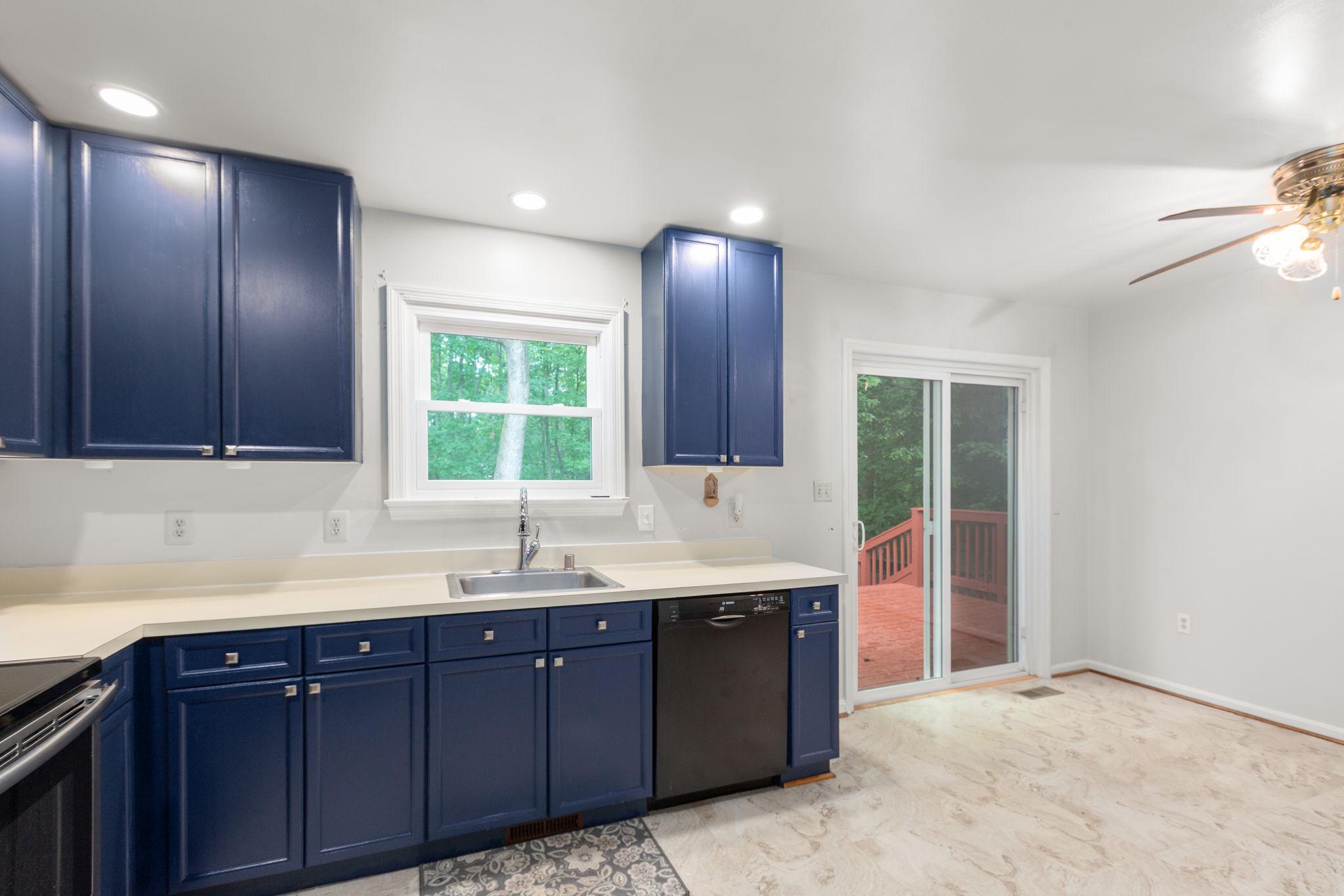 10015 WINDRIDGE DR, FREDERICKSBURG, Virginia 22407, 5 Bedrooms Bedrooms, ,3 BathroomsBathrooms,Residential,10015 WINDRIDGE DR,VASP2043318 MLS # VASP2043318 10015 WINDRIDGE DR, FREDERICKSBURG, Virginia 22407, 5 Bedrooms Bedrooms, ,3 BathroomsBathrooms,Residential,10015 WINDRIDGE DR,VASP2043318 MLS # VASP2043318