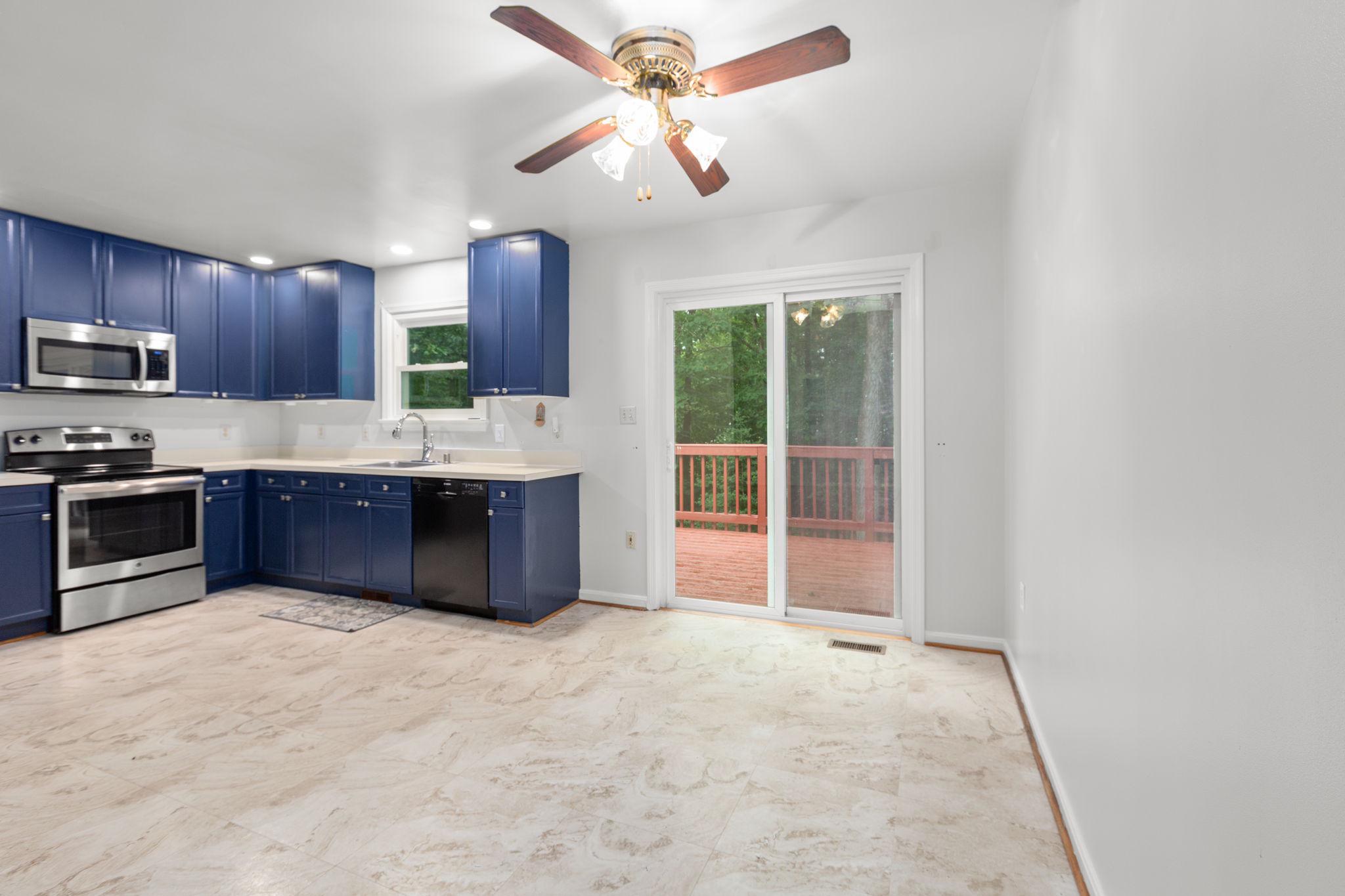 10015 WINDRIDGE DR, FREDERICKSBURG, Virginia 22407, 5 Bedrooms Bedrooms, ,3 BathroomsBathrooms,Residential,10015 WINDRIDGE DR,VASP2043318 MLS # VASP2043318 10015 WINDRIDGE DR, FREDERICKSBURG, Virginia 22407, 5 Bedrooms Bedrooms, ,3 BathroomsBathrooms,Residential,10015 WINDRIDGE DR,VASP2043318 MLS # VASP2043318