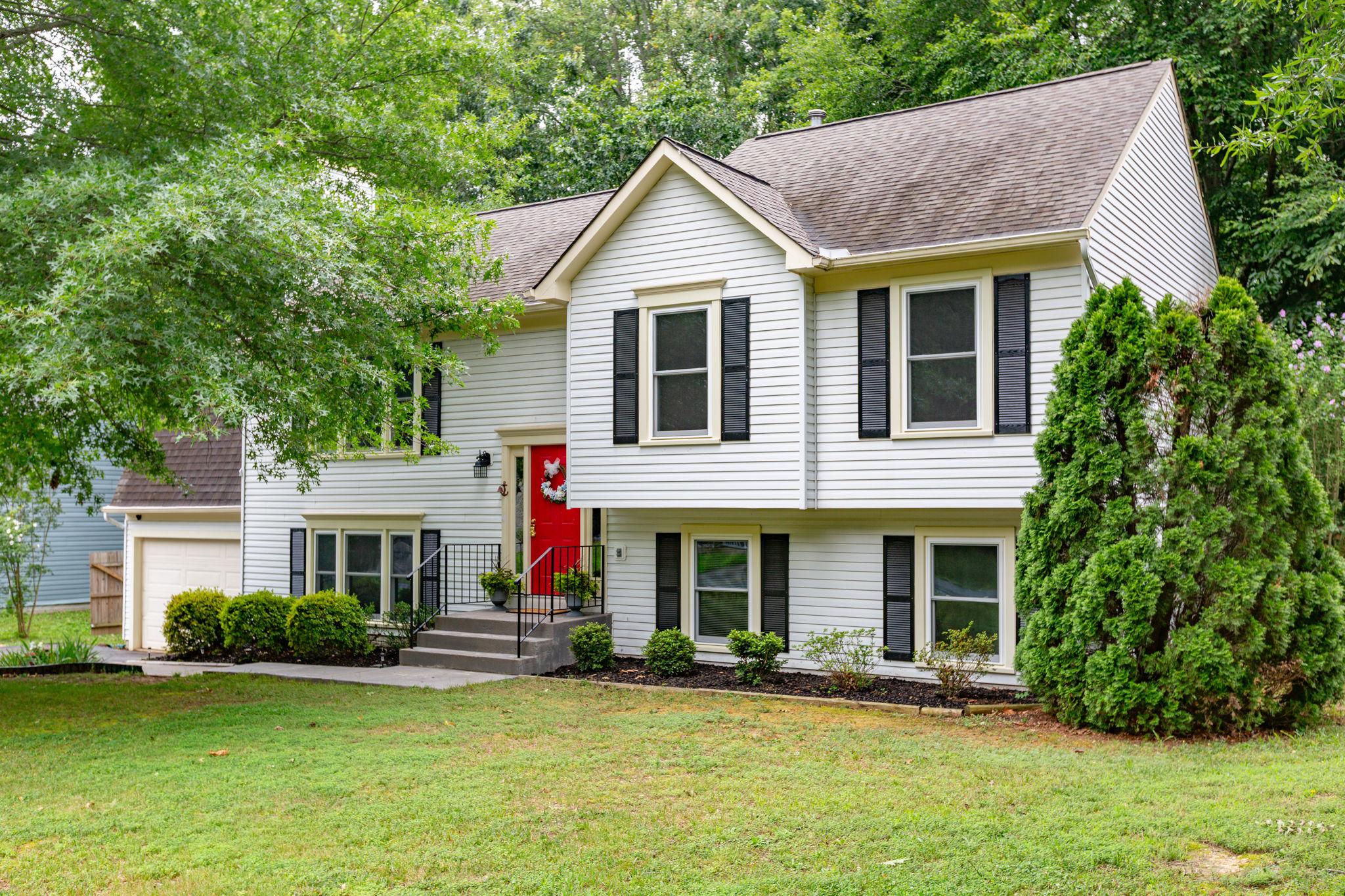 10015 WINDRIDGE DR, FREDERICKSBURG, Virginia 22407, 5 Bedrooms Bedrooms, ,3 BathroomsBathrooms,Residential,10015 WINDRIDGE DR,VASP2043318 MLS # VASP2043318 10015 WINDRIDGE DR, FREDERICKSBURG, Virginia 22407, 5 Bedrooms Bedrooms, ,3 BathroomsBathrooms,Residential,10015 WINDRIDGE DR,VASP2043318 MLS # VASP2043318