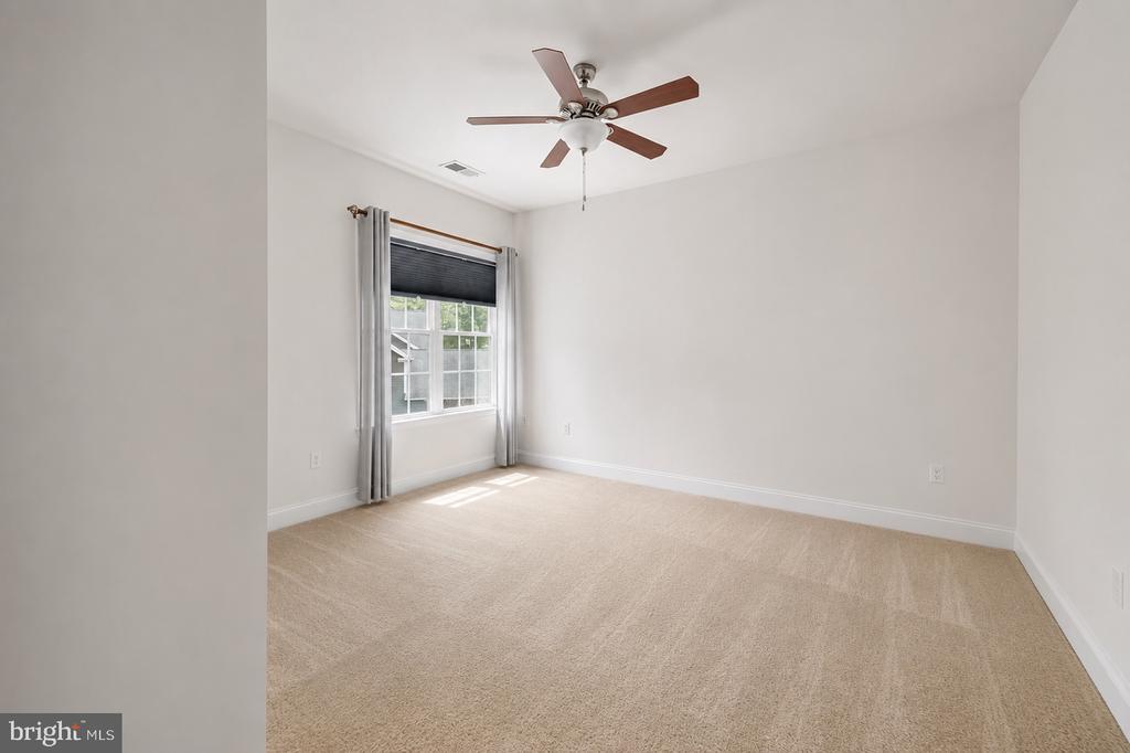 11613 PINE HOLLOW LN, SPOTSYLVANIA, Virginia 22551, 4 Bedrooms Bedrooms, ,3 BathroomsBathrooms,Residential,11613 PINE HOLLOW LN,VASP2043646 MLS # VASP2043646 11613 PINE HOLLOW LN, SPOTSYLVANIA, Virginia 22551, 4 Bedrooms Bedrooms, ,3 BathroomsBathrooms,Residential,11613 PINE HOLLOW LN,VASP2043646 MLS # VASP2043646
