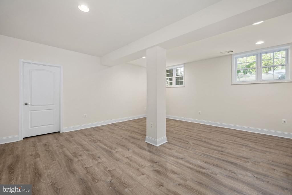 11613 PINE HOLLOW LN, SPOTSYLVANIA, Virginia 22551, 4 Bedrooms Bedrooms, ,3 BathroomsBathrooms,Residential,11613 PINE HOLLOW LN,VASP2043646 MLS # VASP2043646 11613 PINE HOLLOW LN, SPOTSYLVANIA, Virginia 22551, 4 Bedrooms Bedrooms, ,3 BathroomsBathrooms,Residential,11613 PINE HOLLOW LN,VASP2043646 MLS # VASP2043646