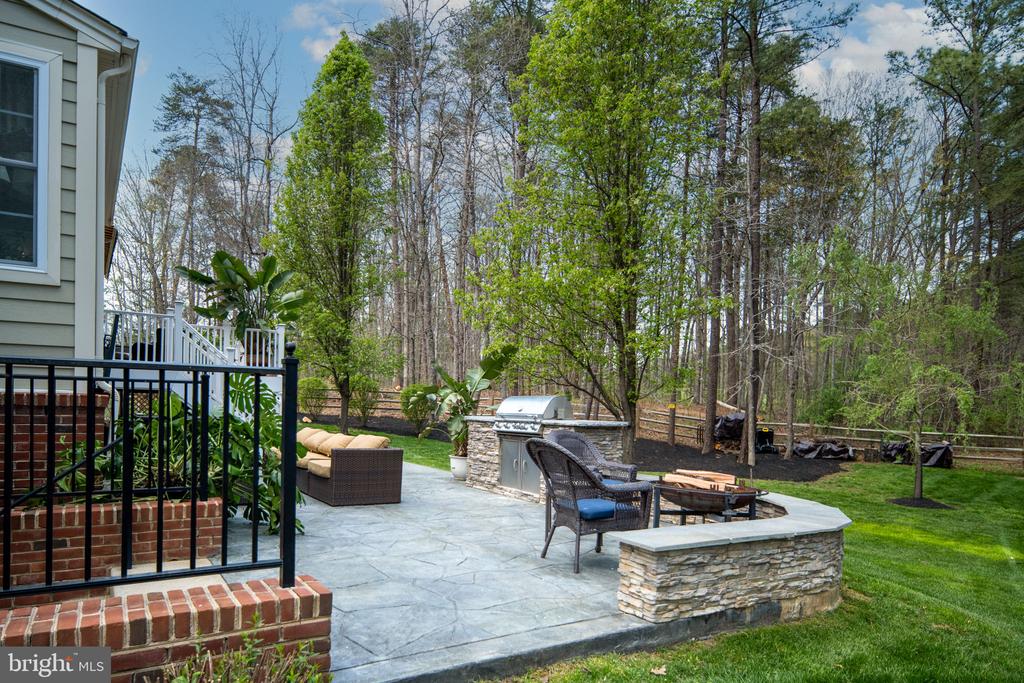 11613 PINE HOLLOW LN, SPOTSYLVANIA, Virginia 22551, 4 Bedrooms Bedrooms, ,3 BathroomsBathrooms,Residential,11613 PINE HOLLOW LN,VASP2043646 MLS # VASP2043646 11613 PINE HOLLOW LN, SPOTSYLVANIA, Virginia 22551, 4 Bedrooms Bedrooms, ,3 BathroomsBathrooms,Residential,11613 PINE HOLLOW LN,VASP2043646 MLS # VASP2043646