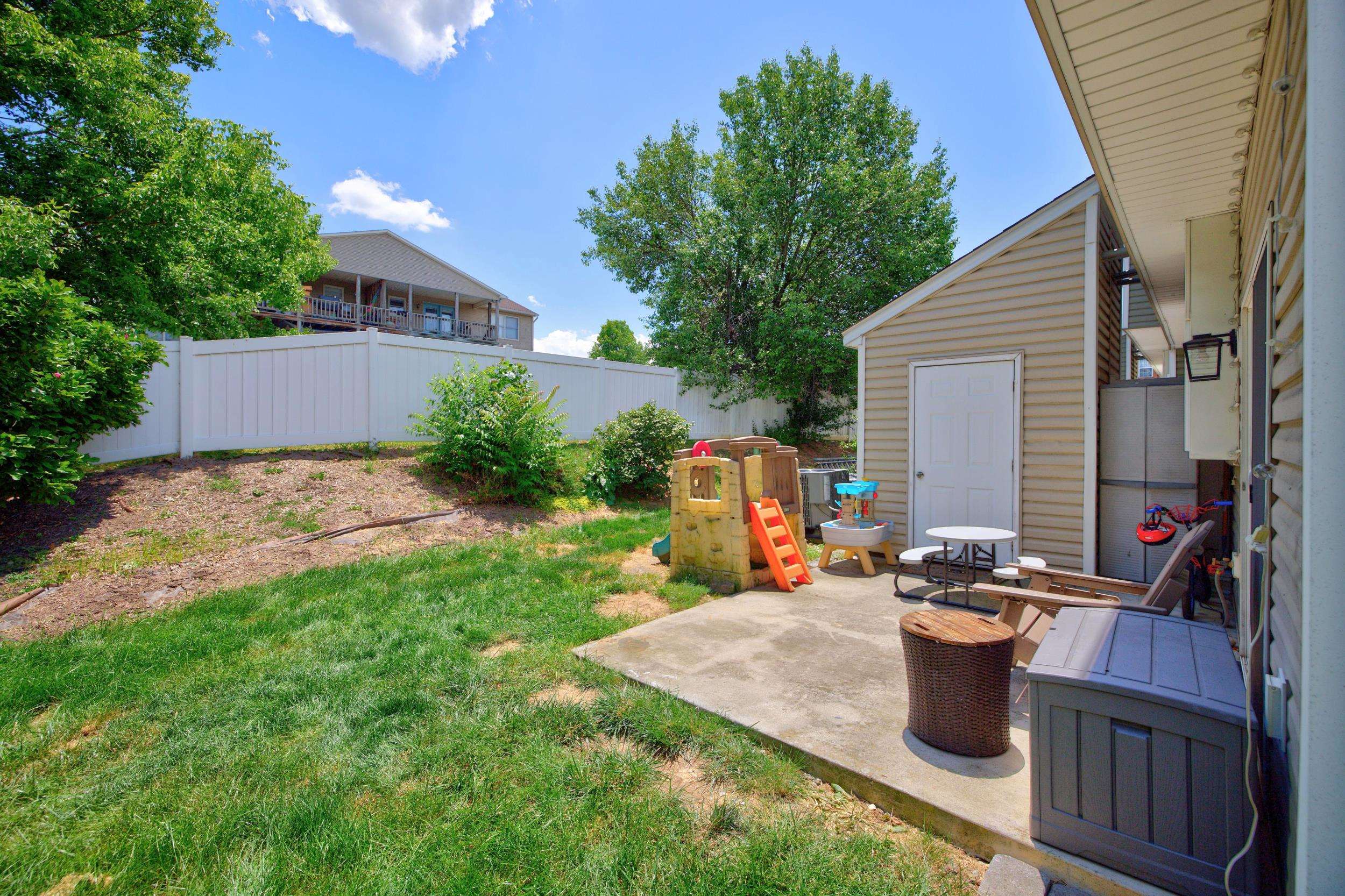 1242 SETTLERS LN, HARRISONBURG, Virginia 22802, 3 Bedrooms Bedrooms, ,2 BathroomsBathrooms,Residential,1242 Settlers Ln,1242 SETTLERS LN,679046 MLS # 679046 1242 SETTLERS LN, HARRISONBURG, Virginia 22802, 3 Bedrooms Bedrooms, ,2 BathroomsBathrooms,Residential,1242 Settlers Ln,1242 SETTLERS LN,679046 MLS # 679046
