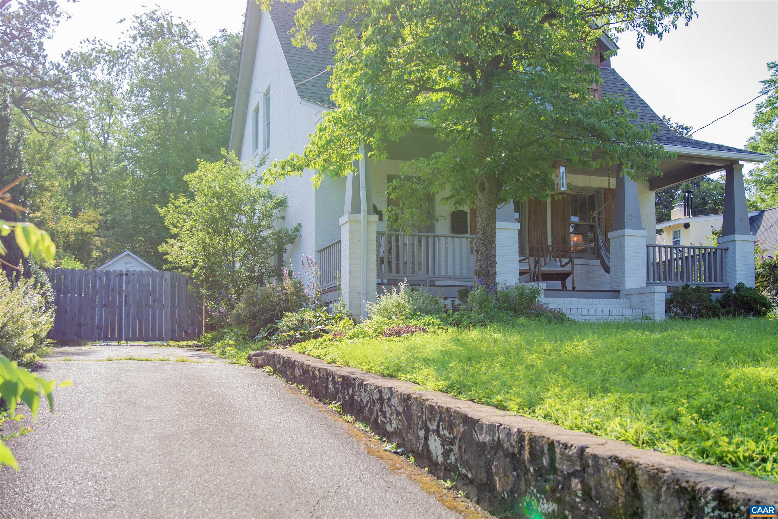 2406 JEFFERSON PARK AVE, CHARLOTTESVILLE, Virginia 22903, 3 Bedrooms Bedrooms, ,2 BathroomsBathrooms,Residential,2406 JEFFERSON PARK AVE,679250 MLS # 679250