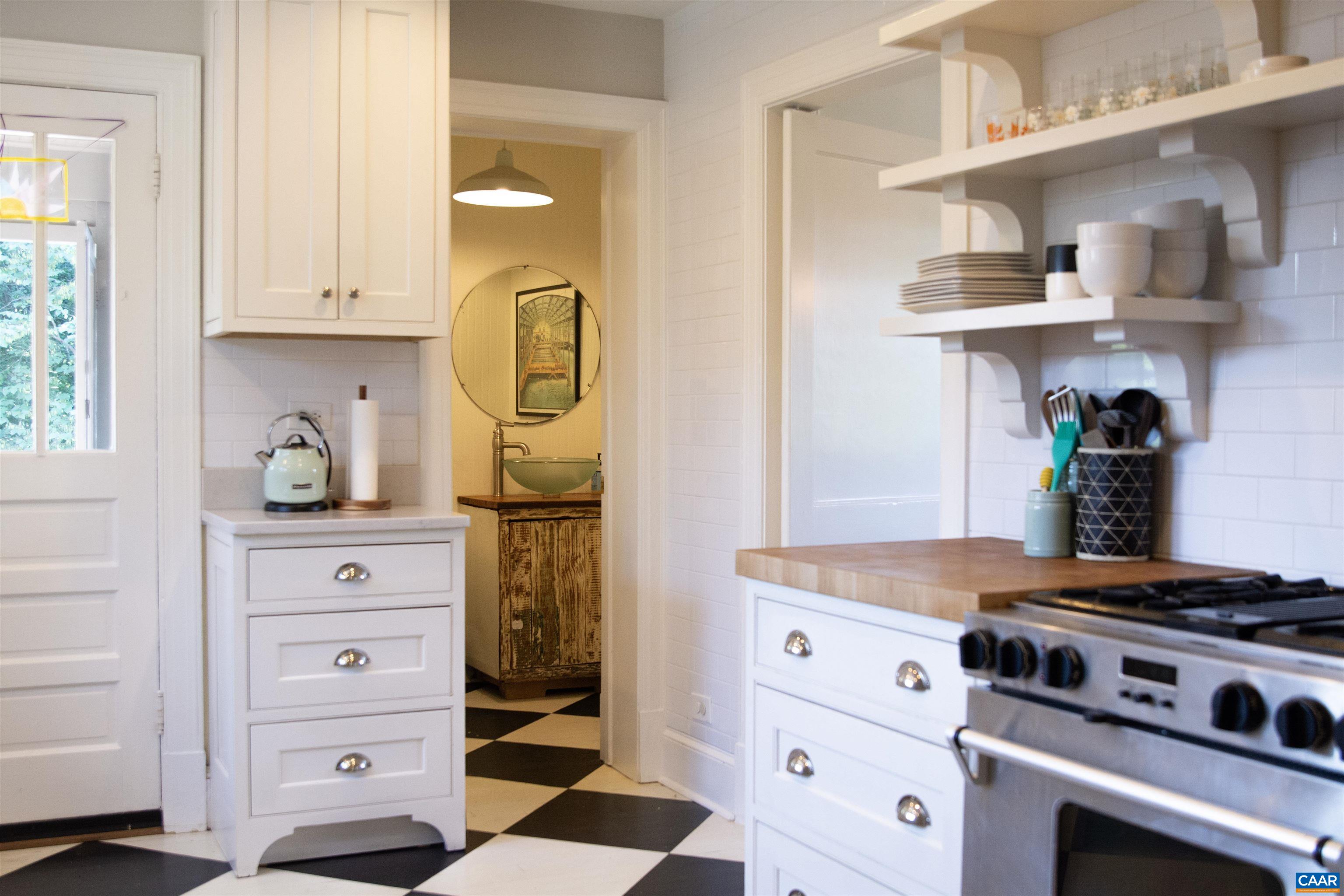 2406 JEFFERSON PARK AVE, CHARLOTTESVILLE, Virginia 22903, 3 Bedrooms Bedrooms, ,2 BathroomsBathrooms,Residential,2406 JEFFERSON PARK AVE,679250 MLS # 679250
