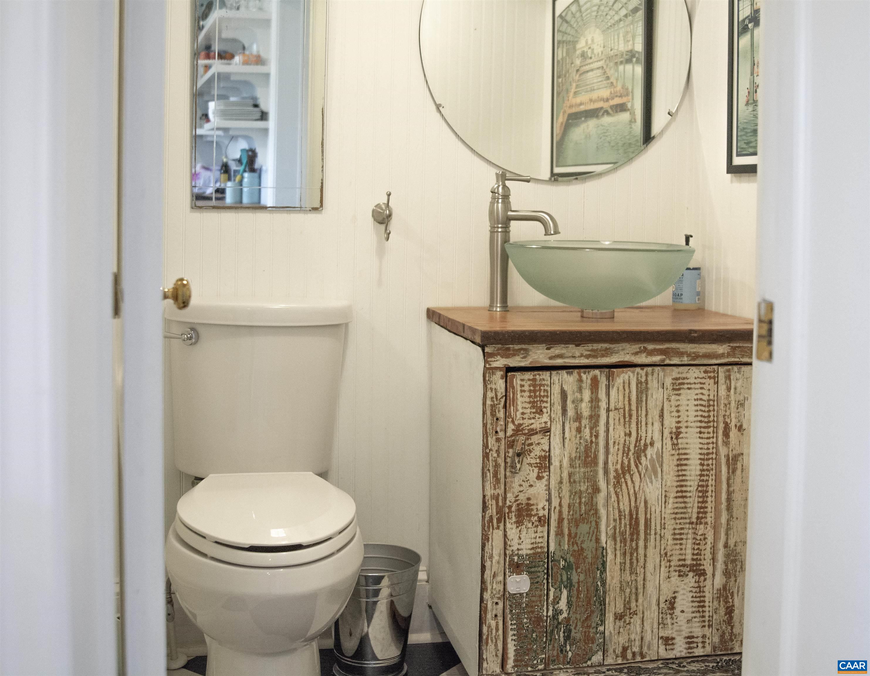 2406 JEFFERSON PARK AVE, CHARLOTTESVILLE, Virginia 22903, 3 Bedrooms Bedrooms, ,2 BathroomsBathrooms,Residential,2406 JEFFERSON PARK AVE,679250 MLS # 679250