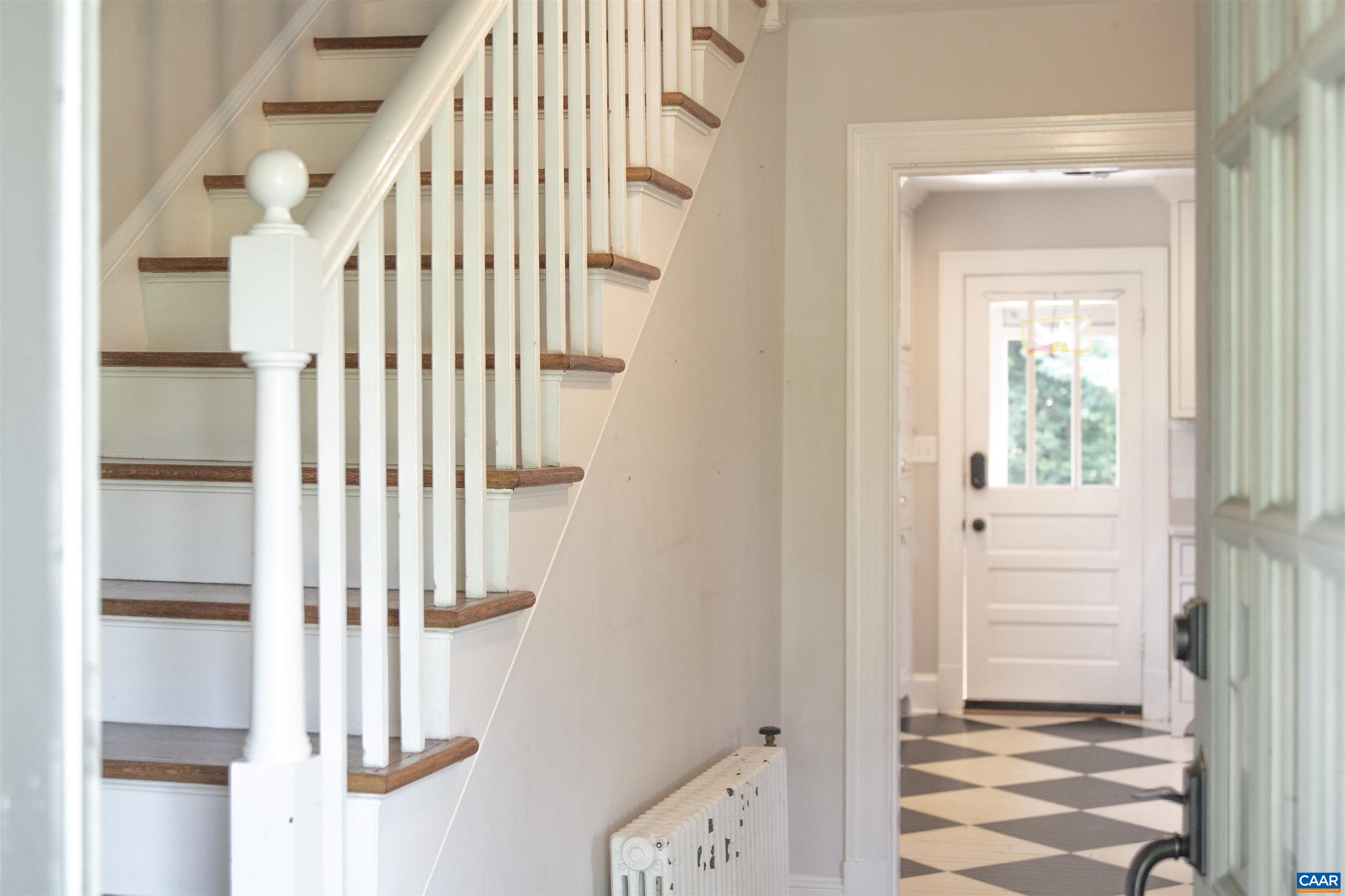 2406 JEFFERSON PARK AVE, CHARLOTTESVILLE, Virginia 22903, 3 Bedrooms Bedrooms, ,2 BathroomsBathrooms,Residential,2406 JEFFERSON PARK AVE,679250 MLS # 679250