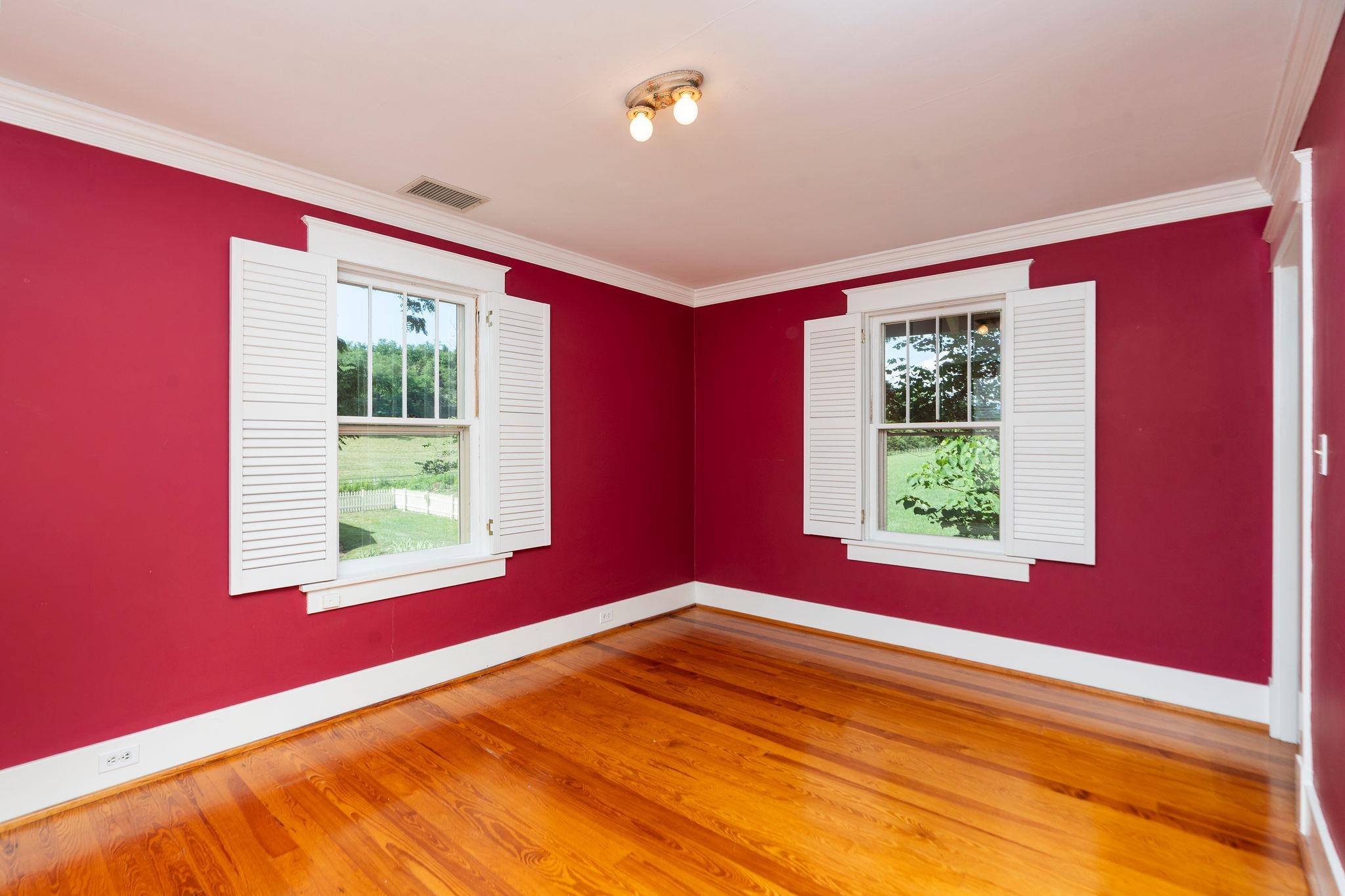 197 UNION HALL SCHOOL LN, SWOOPE, Virginia 24479, 3 Bedrooms Bedrooms, ,3 BathroomsBathrooms,Residential,Legacy Farm Estate,197 UNION HALL SCHOOL LN,679364 MLS # 679364 197 UNION HALL SCHOOL LN, SWOOPE, Virginia 24479, 3 Bedrooms Bedrooms, ,3 BathroomsBathrooms,Residential,Legacy Farm Estate,197 UNION HALL SCHOOL LN,679364 MLS # 679364