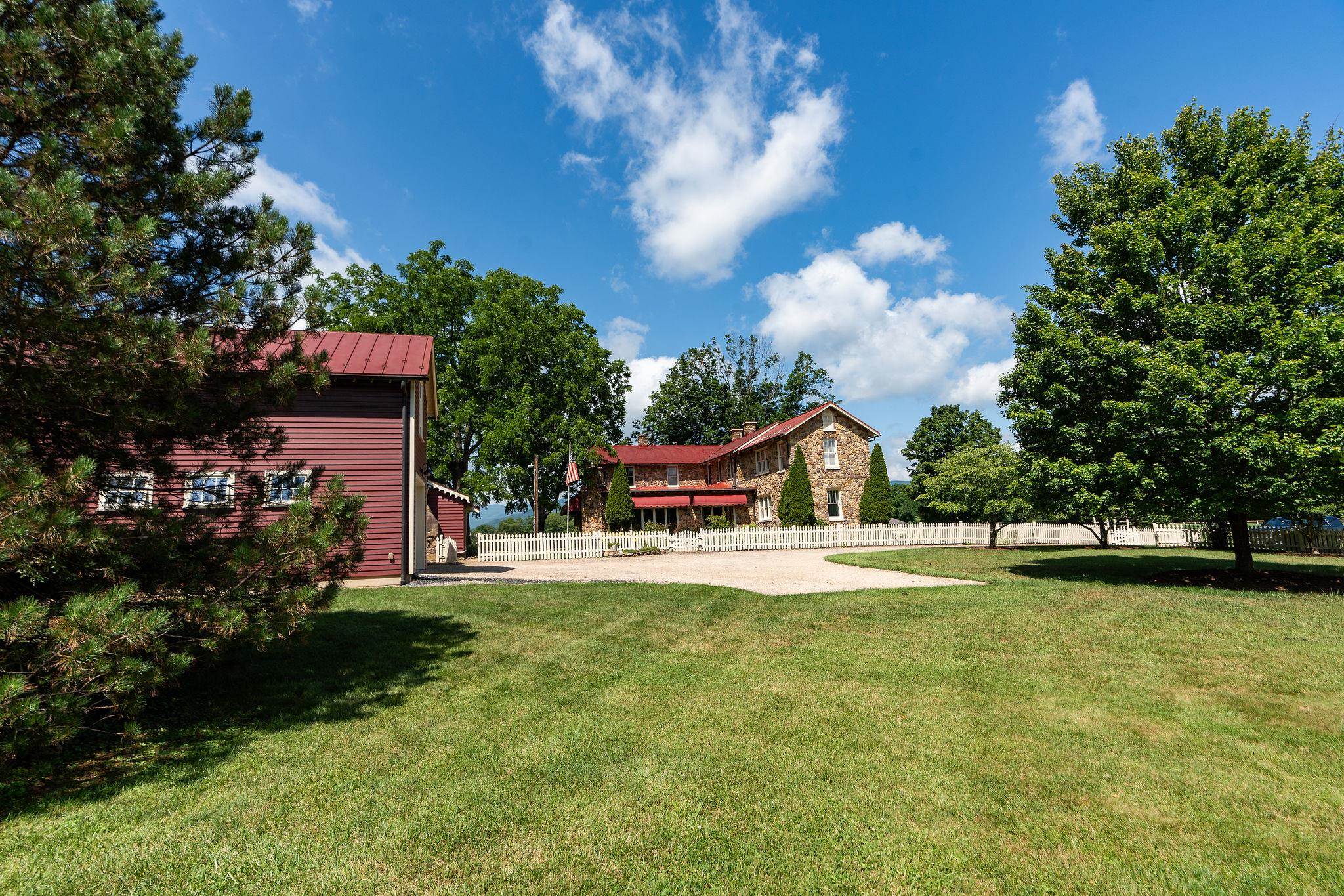 197 UNION HALL SCHOOL LN, SWOOPE, Virginia 24479, 3 Bedrooms Bedrooms, ,3 BathroomsBathrooms,Residential,Legacy Farm Estate,197 UNION HALL SCHOOL LN,679364 MLS # 679364 197 UNION HALL SCHOOL LN, SWOOPE, Virginia 24479, 3 Bedrooms Bedrooms, ,3 BathroomsBathrooms,Residential,Legacy Farm Estate,197 UNION HALL SCHOOL LN,679364 MLS # 679364