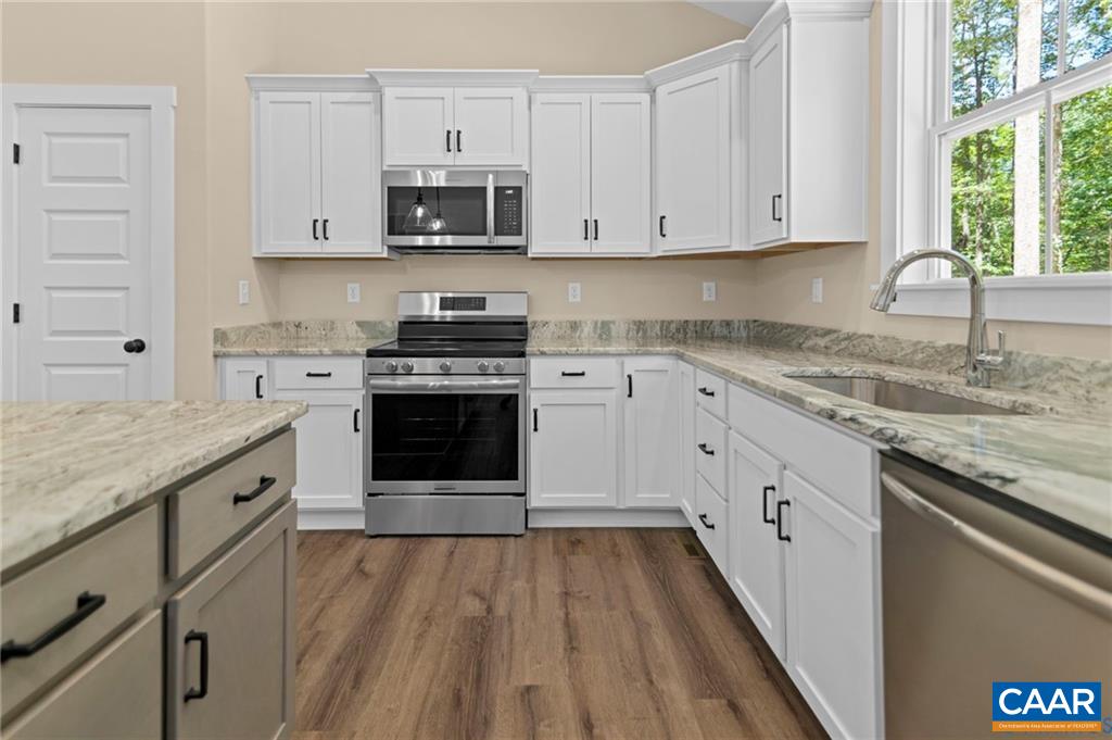 674 BRIERY WAY RD, FARMVILLE, Virginia 23901, 3 Bedrooms Bedrooms, ,2 BathroomsBathrooms,Residential,674 BRIERY WAY RD,679373 MLS # 679373 674 BRIERY WAY RD, FARMVILLE, Virginia 23901, 3 Bedrooms Bedrooms, ,2 BathroomsBathrooms,Residential,674 BRIERY WAY RD,679373 MLS # 679373