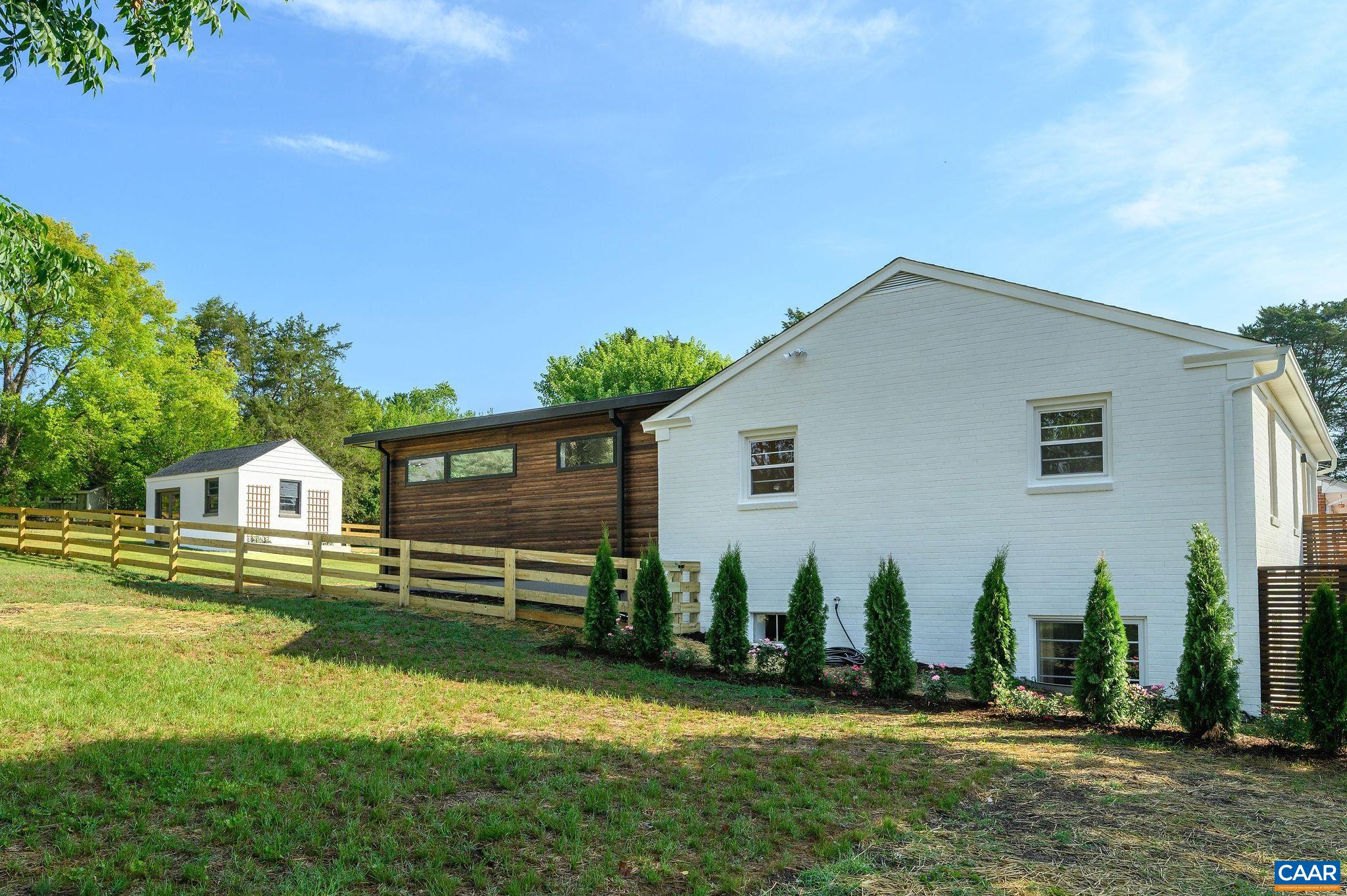1007 SAINT CLAIR AVE, CHARLOTTESVILLE, Virginia 22901, 4 Bedrooms Bedrooms, ,3 BathroomsBathrooms,Residential,1007 SAINT CLAIR AVE,679375 MLS # 679375 1007 SAINT CLAIR AVE, CHARLOTTESVILLE, Virginia 22901, 4 Bedrooms Bedrooms, ,3 BathroomsBathrooms,Residential,1007 SAINT CLAIR AVE,679375 MLS # 679375