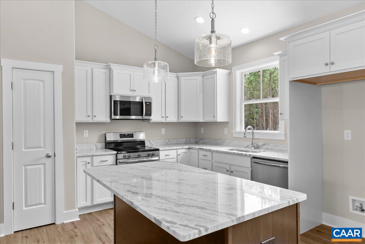 126 FIRETOWER LN, KEYSVILLE, Virginia 23947, 3 Bedrooms Bedrooms, ,2 BathroomsBathrooms,Residential,126 FIRETOWER LN,679376 MLS # 679376 126 FIRETOWER LN, KEYSVILLE, Virginia 23947, 3 Bedrooms Bedrooms, ,2 BathroomsBathrooms,Residential,126 FIRETOWER LN,679376 MLS # 679376