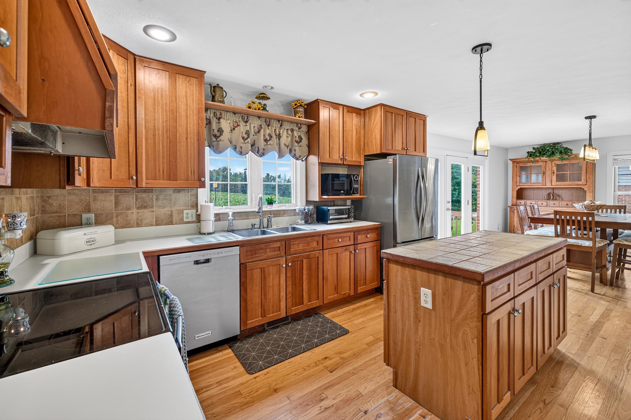 3015 NUTMEG CT, HARRISONBURG, Virginia 22801, 4 Bedrooms Bedrooms, ,3 BathroomsBathrooms,Residential,3015 NUTMEG CT,679377 MLS # 679377 3015 NUTMEG CT, HARRISONBURG, Virginia 22801, 4 Bedrooms Bedrooms, ,3 BathroomsBathrooms,Residential,3015 NUTMEG CT,679377 MLS # 679377