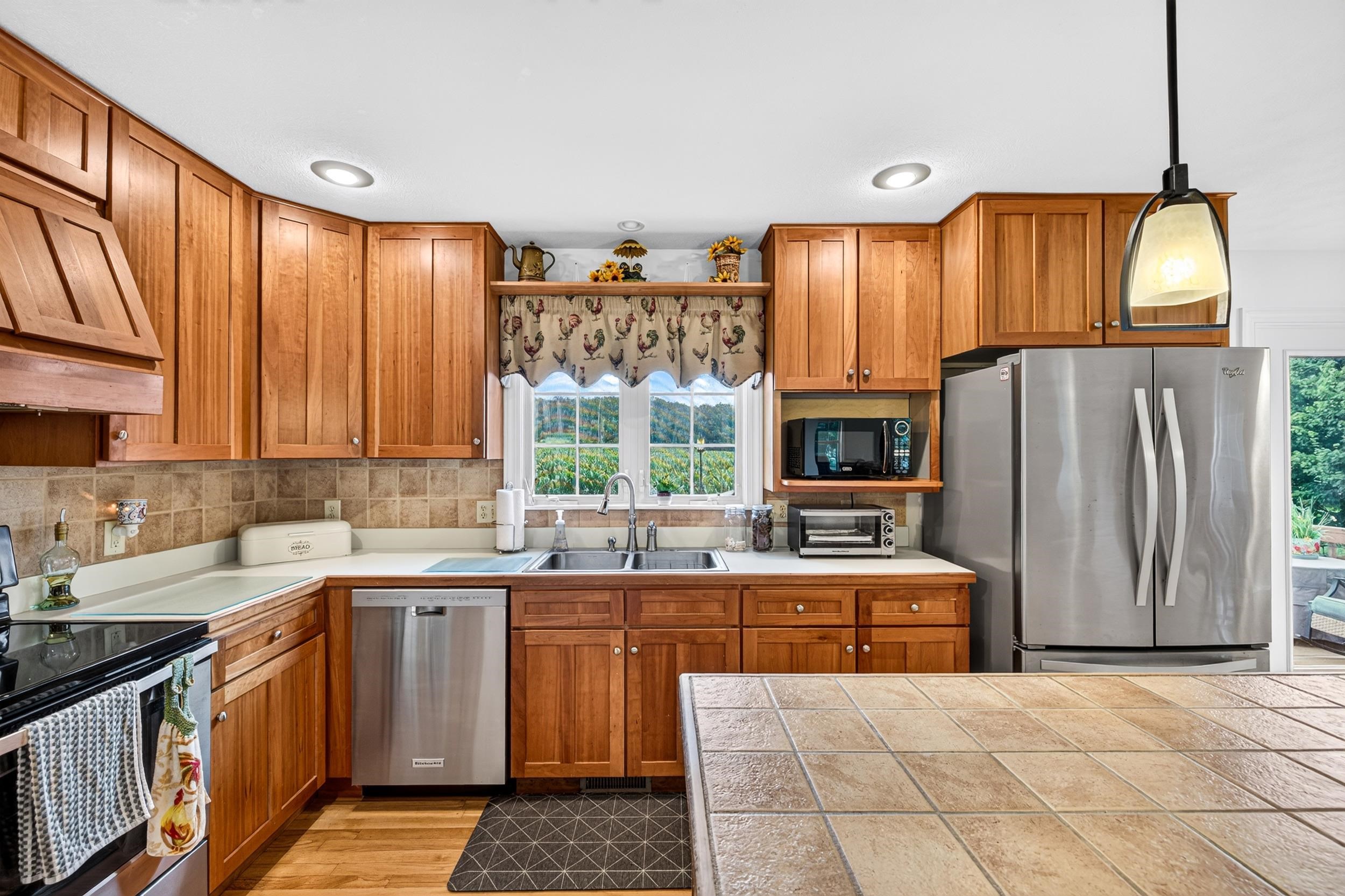 3015 NUTMEG CT, HARRISONBURG, Virginia 22801, 4 Bedrooms Bedrooms, ,3 BathroomsBathrooms,Residential,3015 NUTMEG CT,679377 MLS # 679377 3015 NUTMEG CT, HARRISONBURG, Virginia 22801, 4 Bedrooms Bedrooms, ,3 BathroomsBathrooms,Residential,3015 NUTMEG CT,679377 MLS # 679377