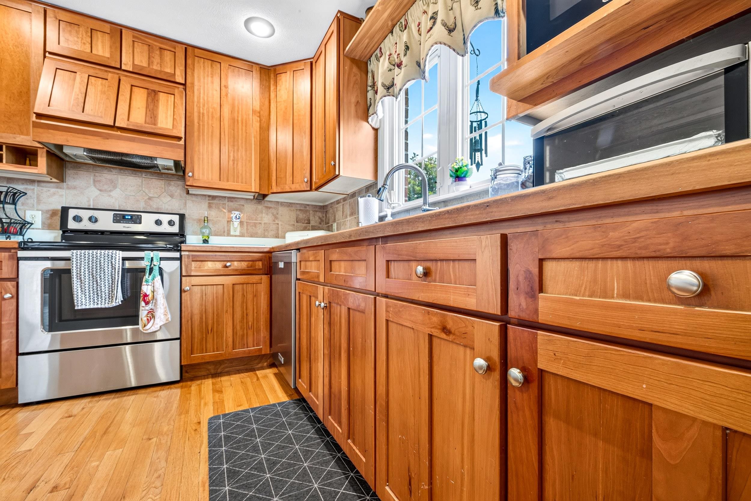 3015 NUTMEG CT, HARRISONBURG, Virginia 22801, 4 Bedrooms Bedrooms, ,3 BathroomsBathrooms,Residential,3015 NUTMEG CT,679377 MLS # 679377 3015 NUTMEG CT, HARRISONBURG, Virginia 22801, 4 Bedrooms Bedrooms, ,3 BathroomsBathrooms,Residential,3015 NUTMEG CT,679377 MLS # 679377