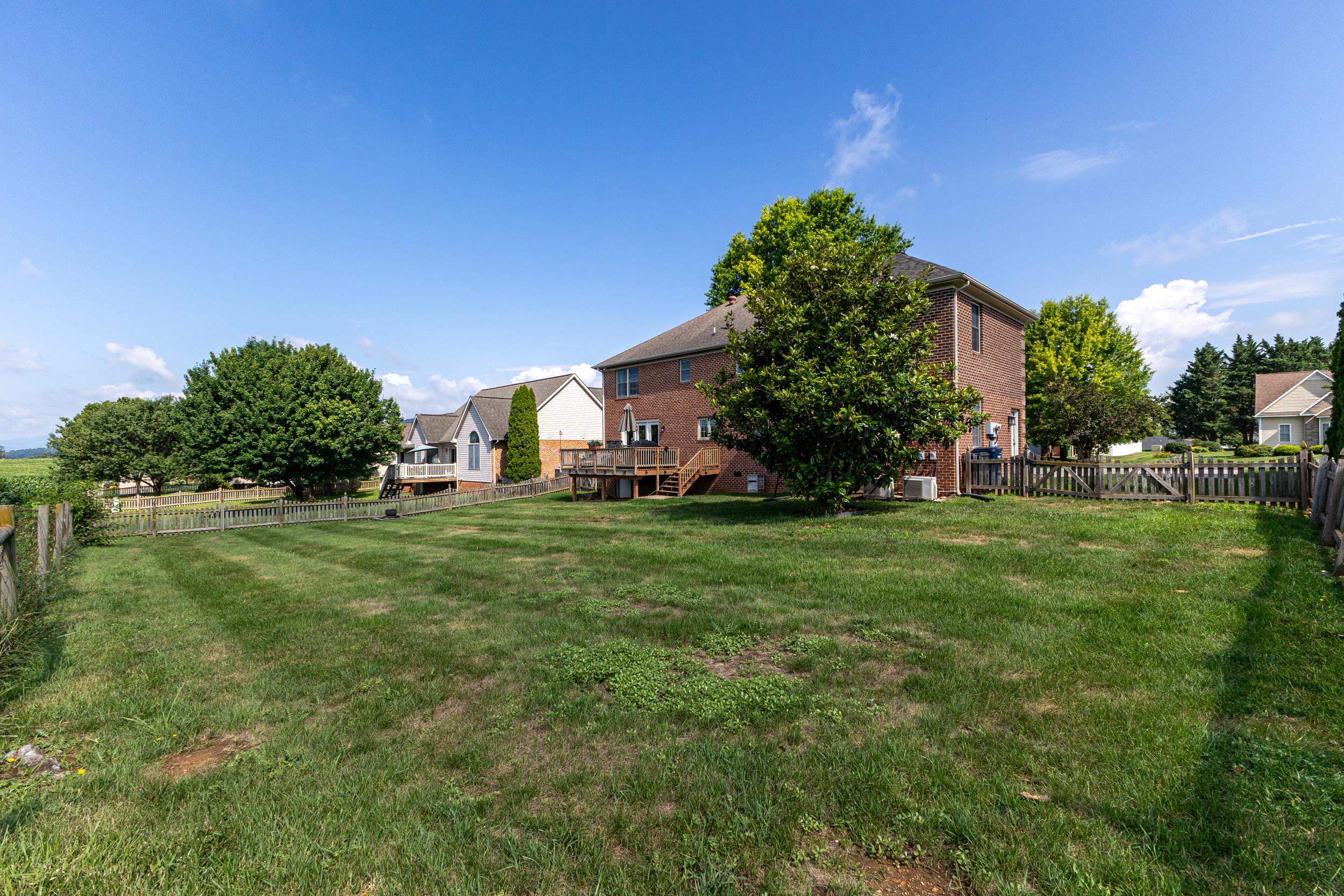 3015 NUTMEG CT, HARRISONBURG, Virginia 22801, 4 Bedrooms Bedrooms, ,3 BathroomsBathrooms,Residential,3015 NUTMEG CT,679377 MLS # 679377 3015 NUTMEG CT, HARRISONBURG, Virginia 22801, 4 Bedrooms Bedrooms, ,3 BathroomsBathrooms,Residential,3015 NUTMEG CT,679377 MLS # 679377
