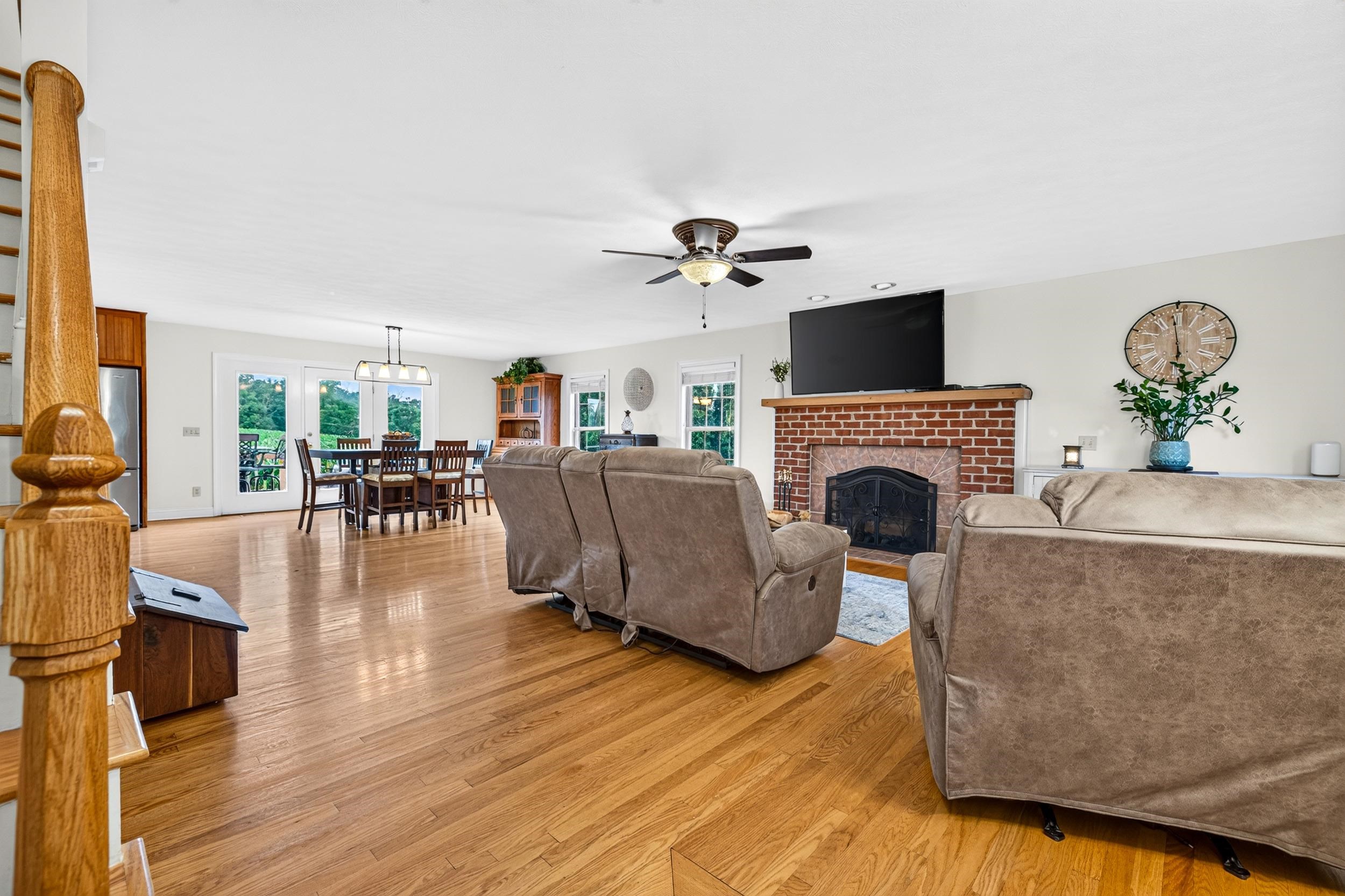 3015 NUTMEG CT, HARRISONBURG, Virginia 22801, 4 Bedrooms Bedrooms, ,3 BathroomsBathrooms,Residential,3015 NUTMEG CT,679377 MLS # 679377 3015 NUTMEG CT, HARRISONBURG, Virginia 22801, 4 Bedrooms Bedrooms, ,3 BathroomsBathrooms,Residential,3015 NUTMEG CT,679377 MLS # 679377