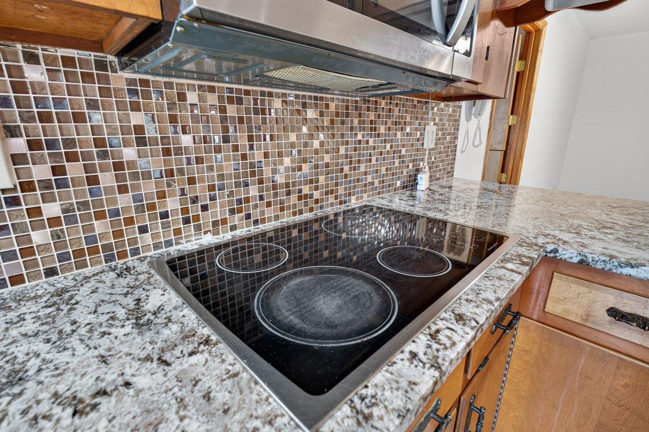 10402 PHILLIPS STORE RD, BROADWAY, Virginia 22815, 4 Bedrooms Bedrooms, ,2 BathroomsBathrooms,Residential,10402 PHILLIPS STORE RD,679380 MLS # 679380