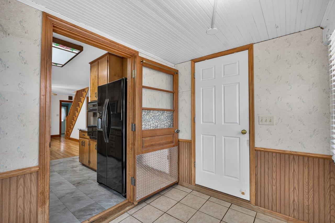10402 PHILLIPS STORE RD, BROADWAY, Virginia 22815, 4 Bedrooms Bedrooms, ,2 BathroomsBathrooms,Residential,10402 PHILLIPS STORE RD,679380 MLS # 679380