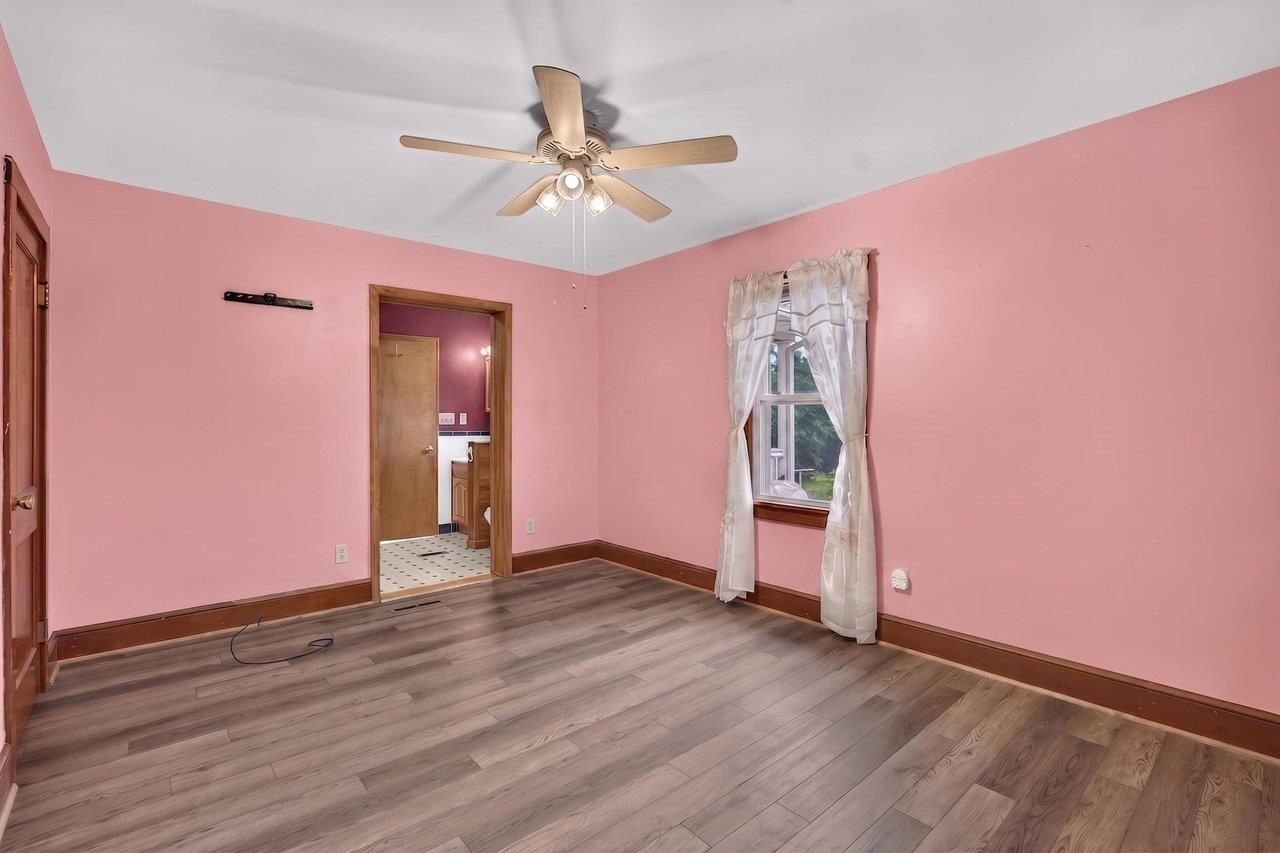10402 PHILLIPS STORE RD, BROADWAY, Virginia 22815, 4 Bedrooms Bedrooms, ,2 BathroomsBathrooms,Residential,10402 PHILLIPS STORE RD,679380 MLS # 679380