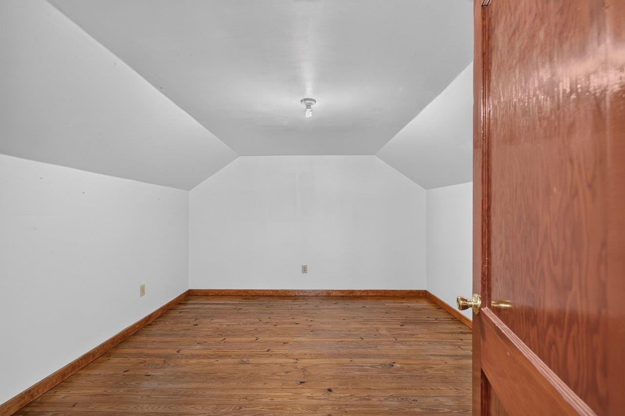 10402 PHILLIPS STORE RD, BROADWAY, Virginia 22815, 4 Bedrooms Bedrooms, ,2 BathroomsBathrooms,Residential,10402 PHILLIPS STORE RD,679380 MLS # 679380