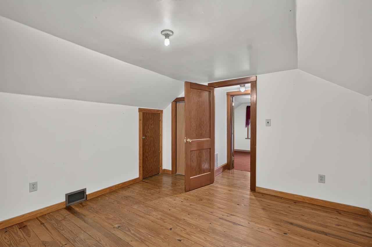10402 PHILLIPS STORE RD, BROADWAY, Virginia 22815, 4 Bedrooms Bedrooms, ,2 BathroomsBathrooms,Residential,10402 PHILLIPS STORE RD,679380 MLS # 679380